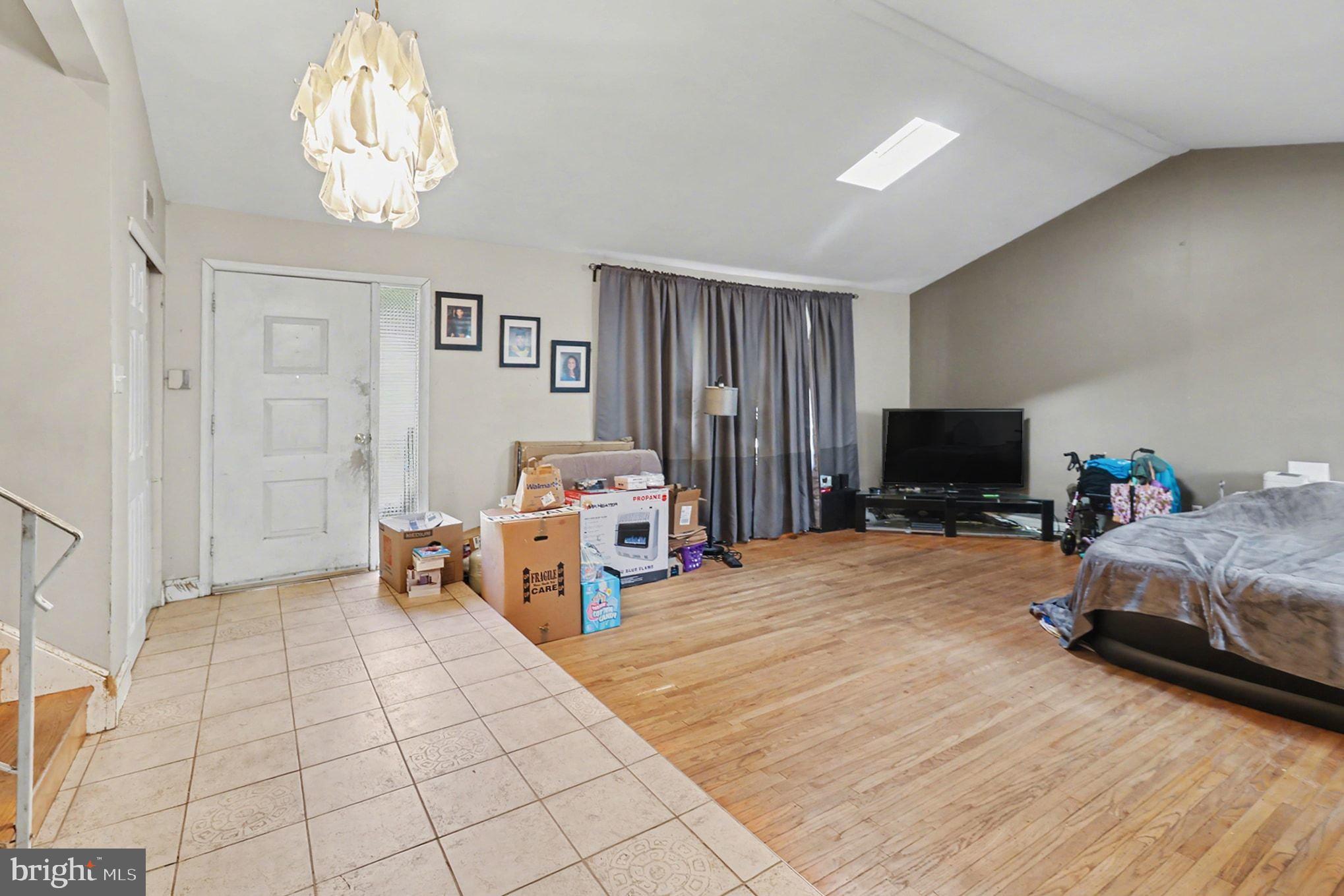 FRAZIER WOODS - Residential