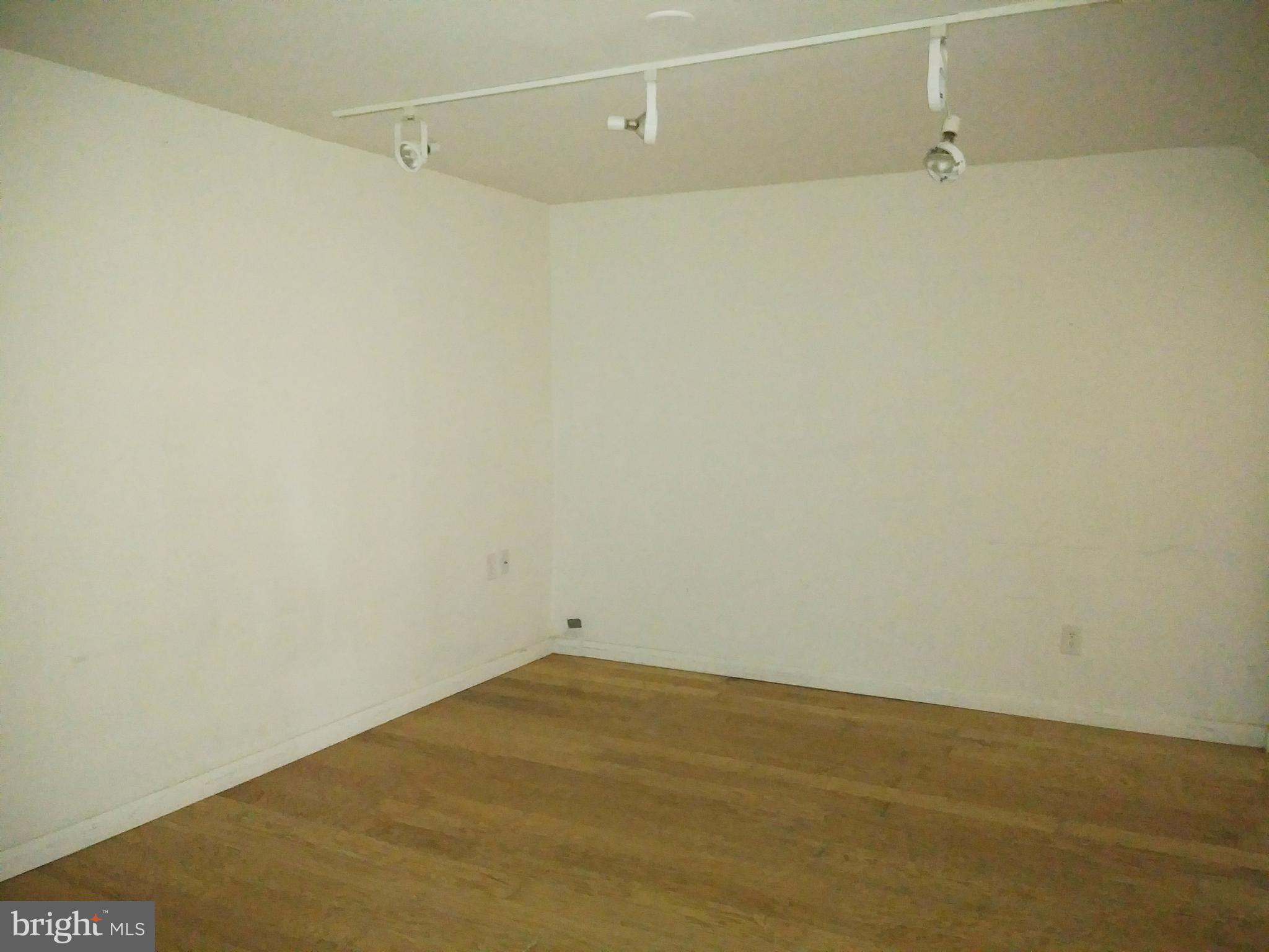 MERRIWEATHER - Residential