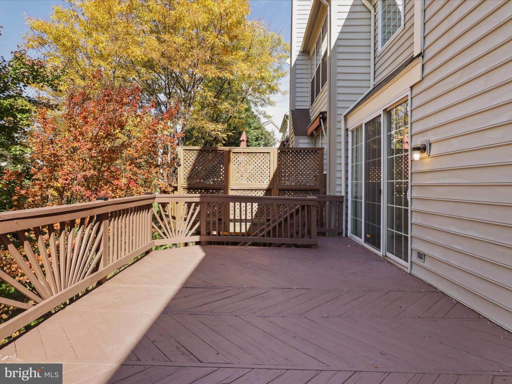 POTOMAC LAKES - Residential