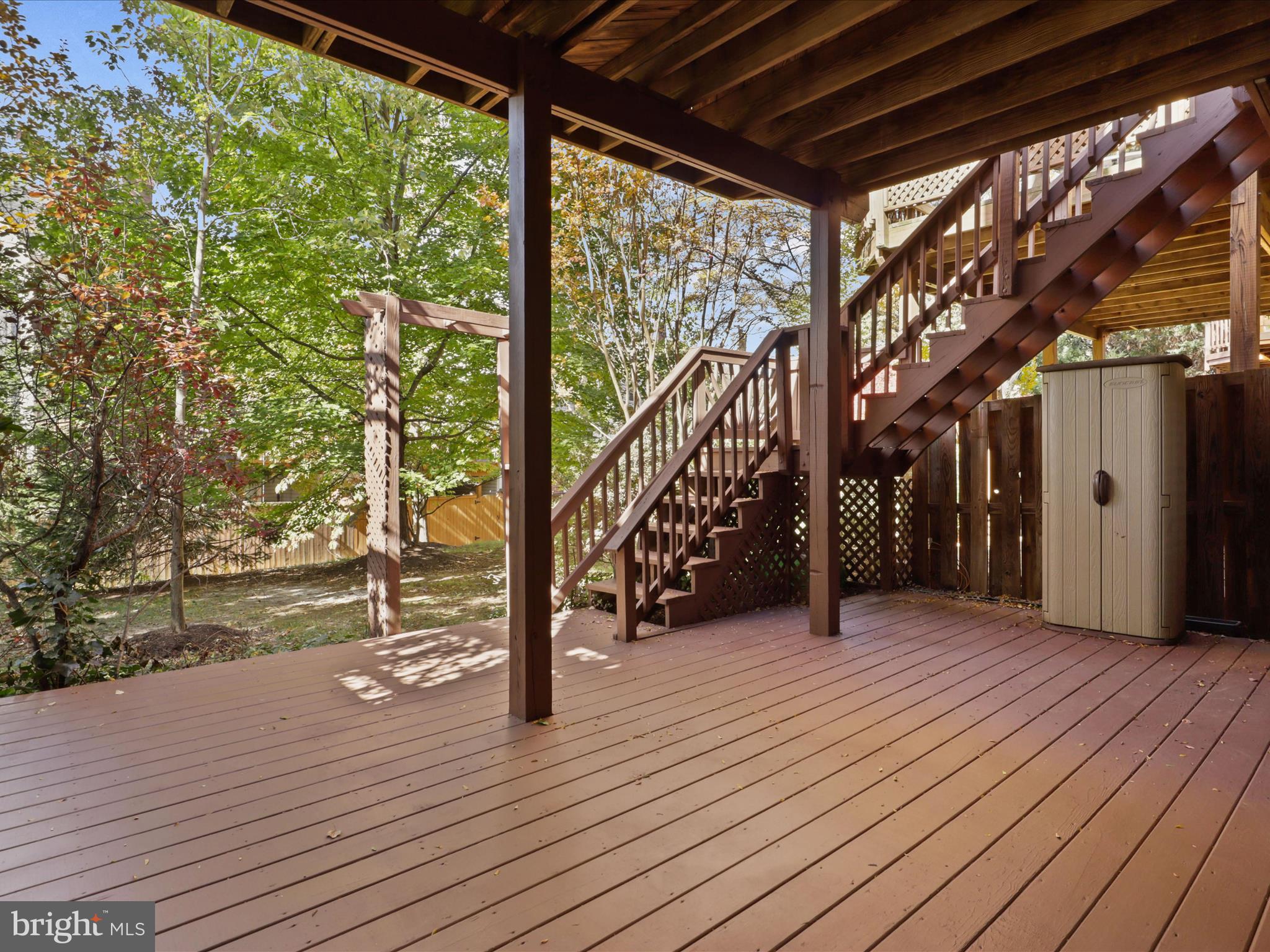 POTOMAC LAKES - Residential