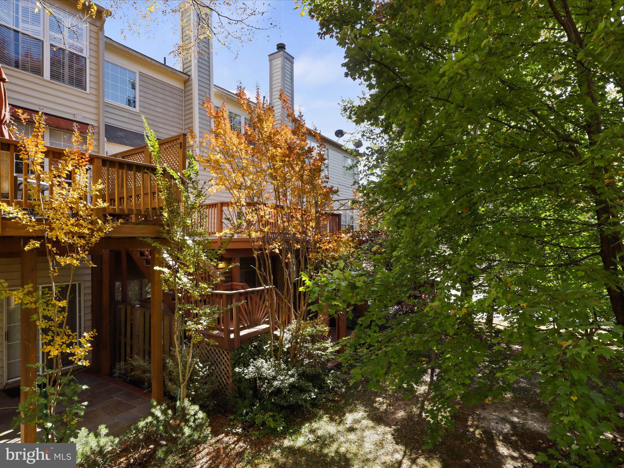 POTOMAC LAKES - Residential