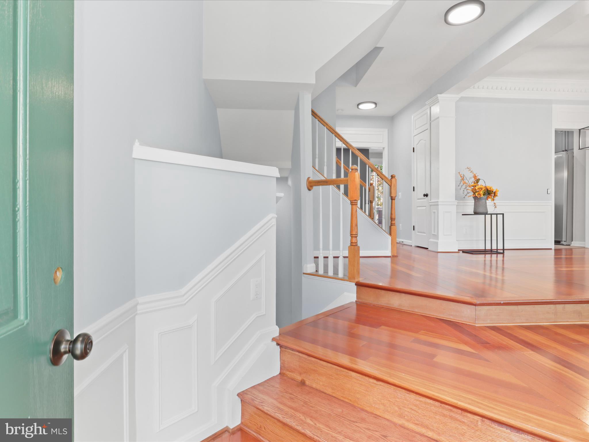 POTOMAC LAKES - Residential