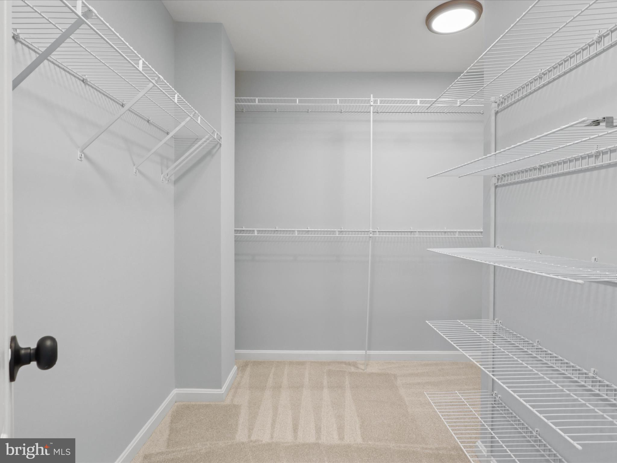 POTOMAC LAKES - Residential