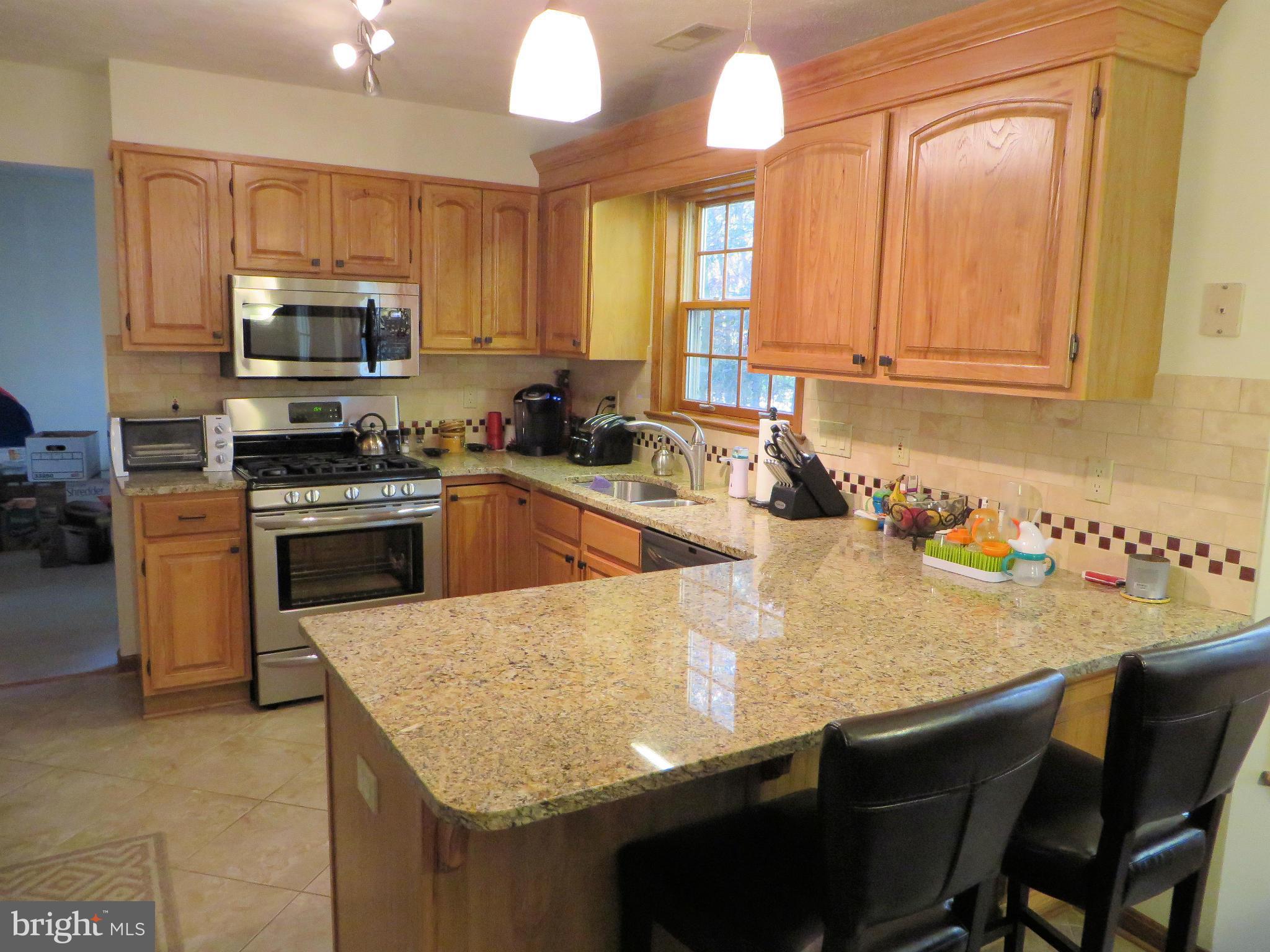 SYCAMORE HOLLOW OF WLDWD - Residential Lease