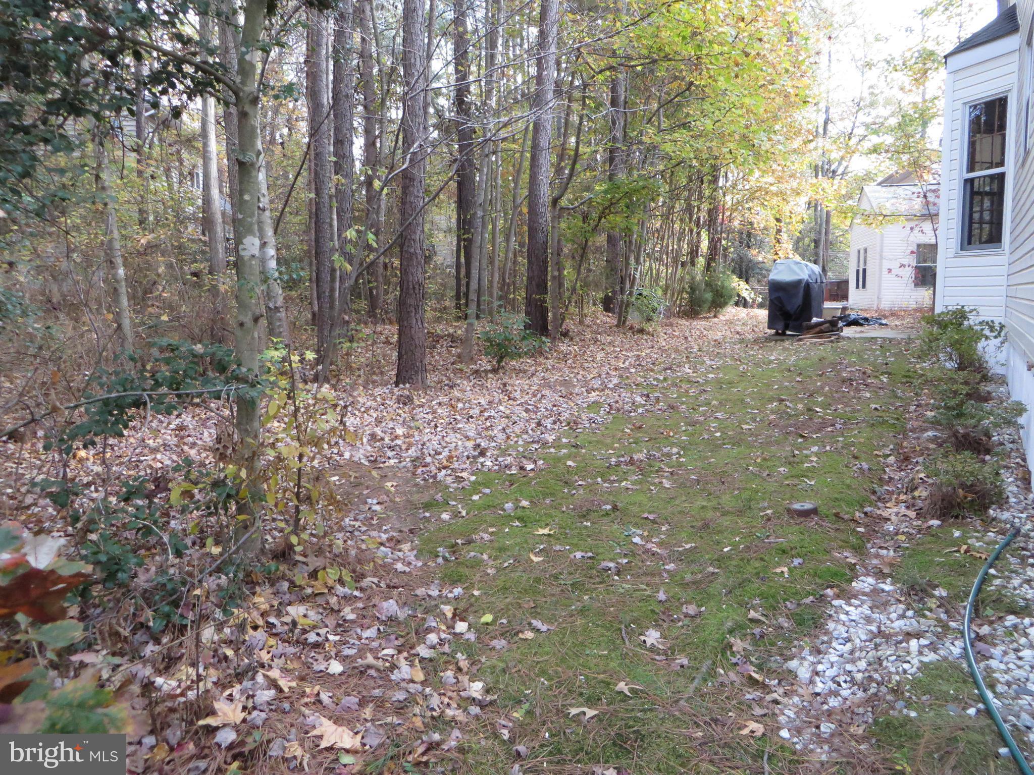 SYCAMORE HOLLOW OF WLDWD - Residential Lease