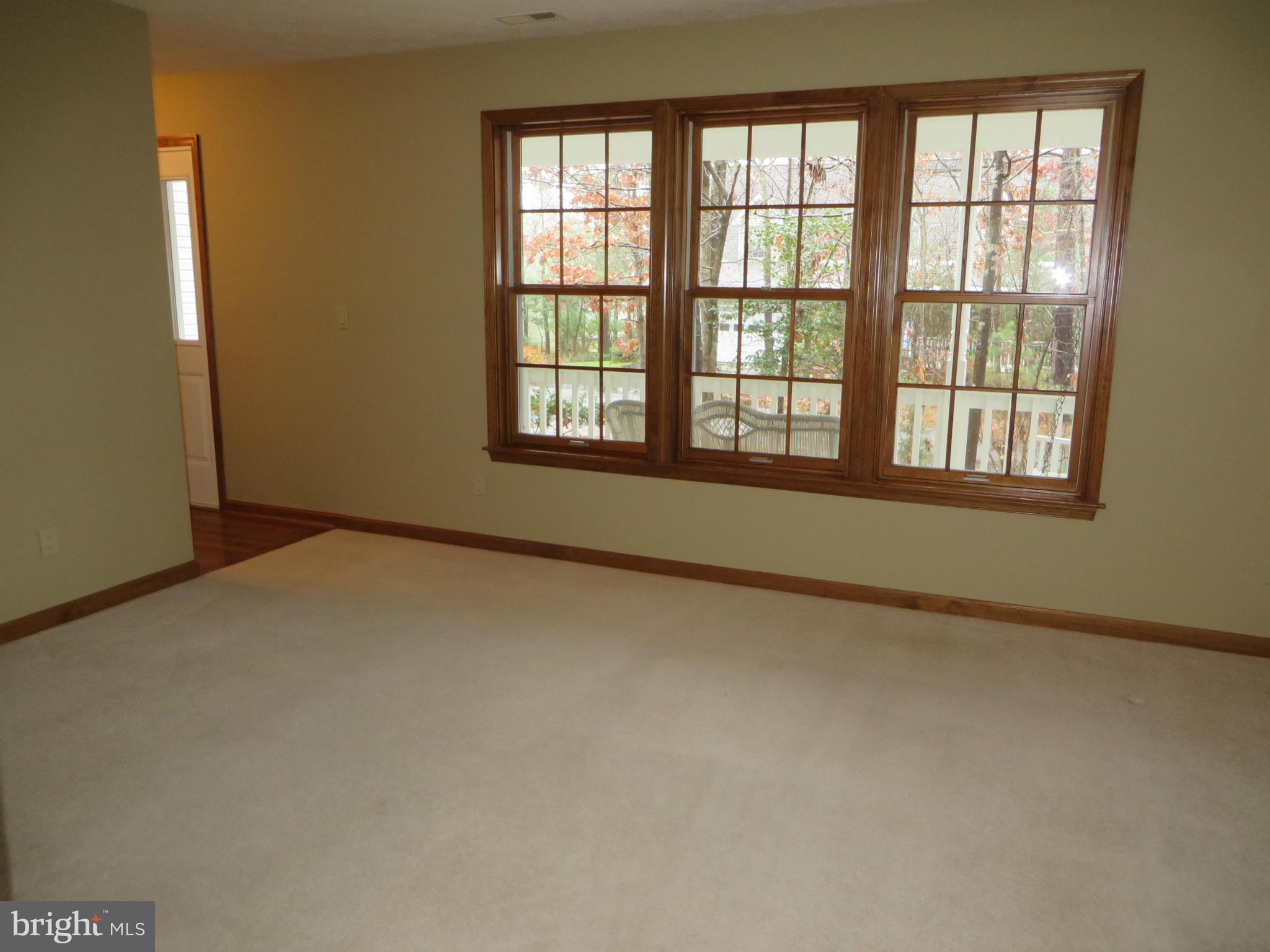 SYCAMORE HOLLOW OF WLDWD - Residential Lease