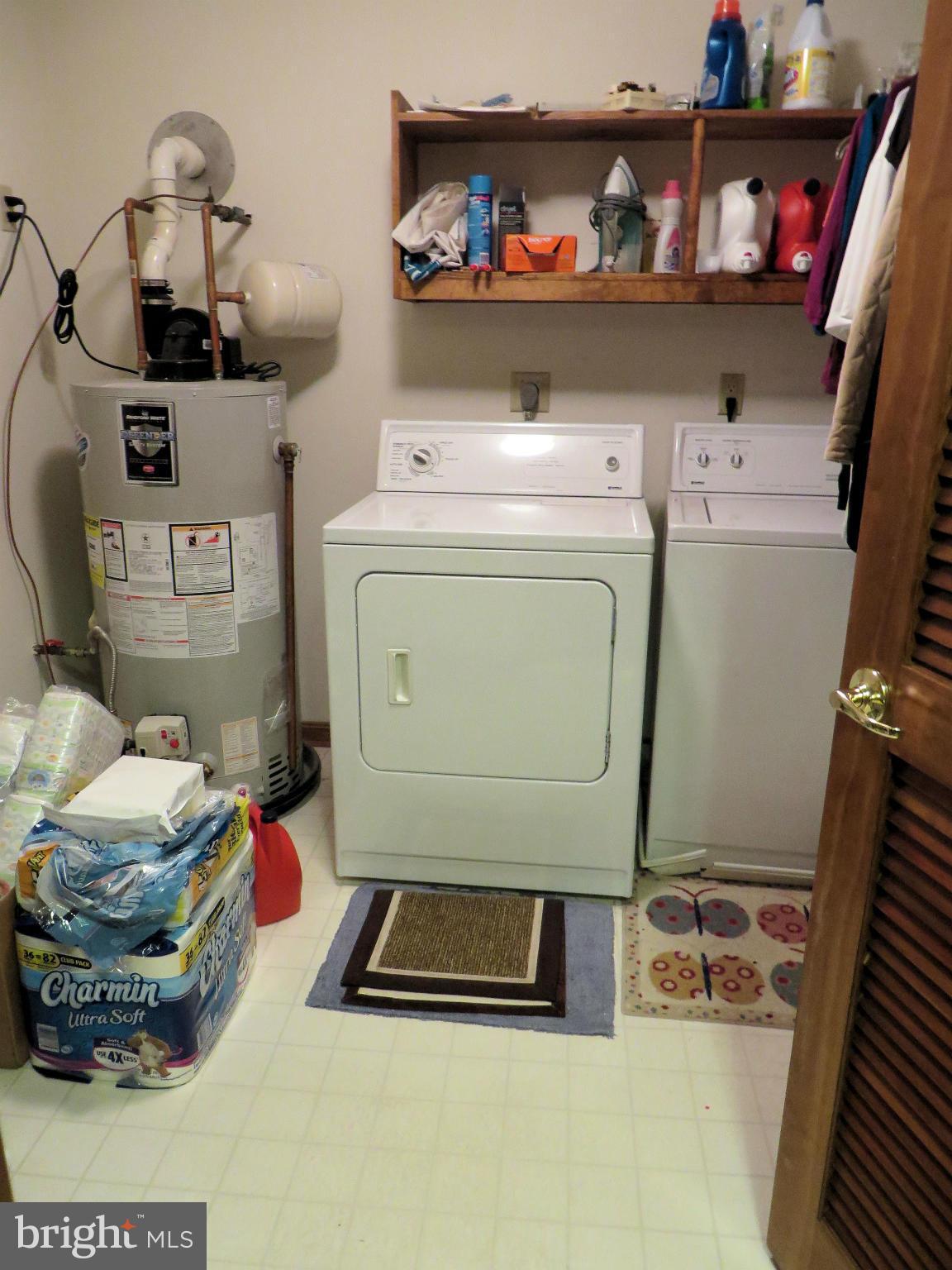 SYCAMORE HOLLOW OF WLDWD - Residential Lease