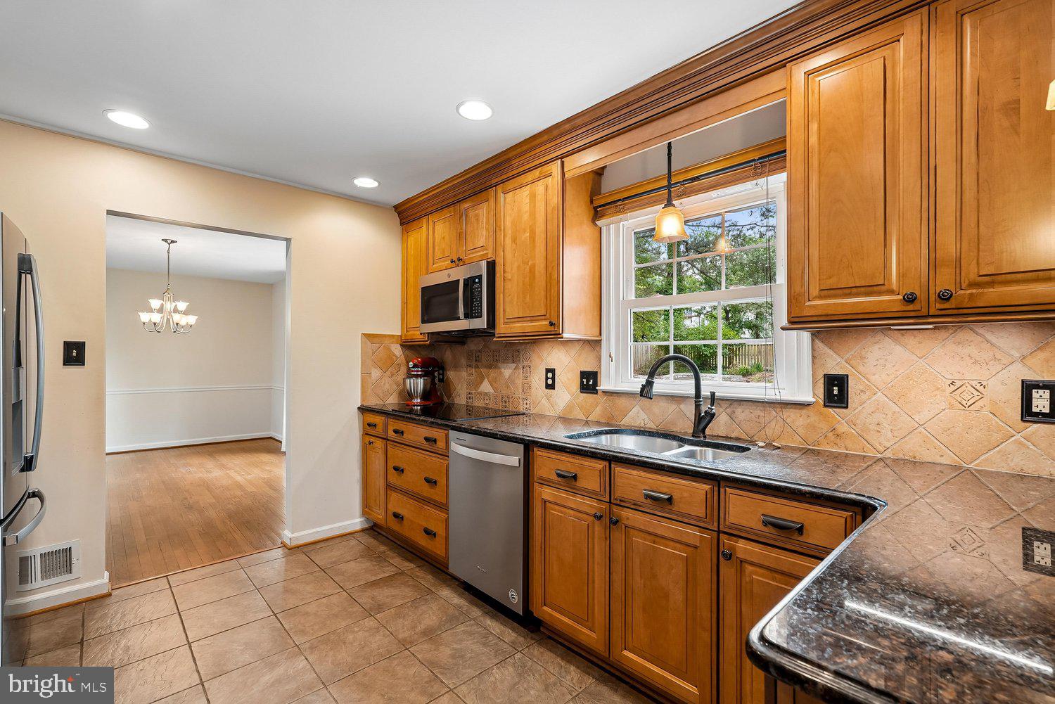 BROOKFIELD WOODS - Residential