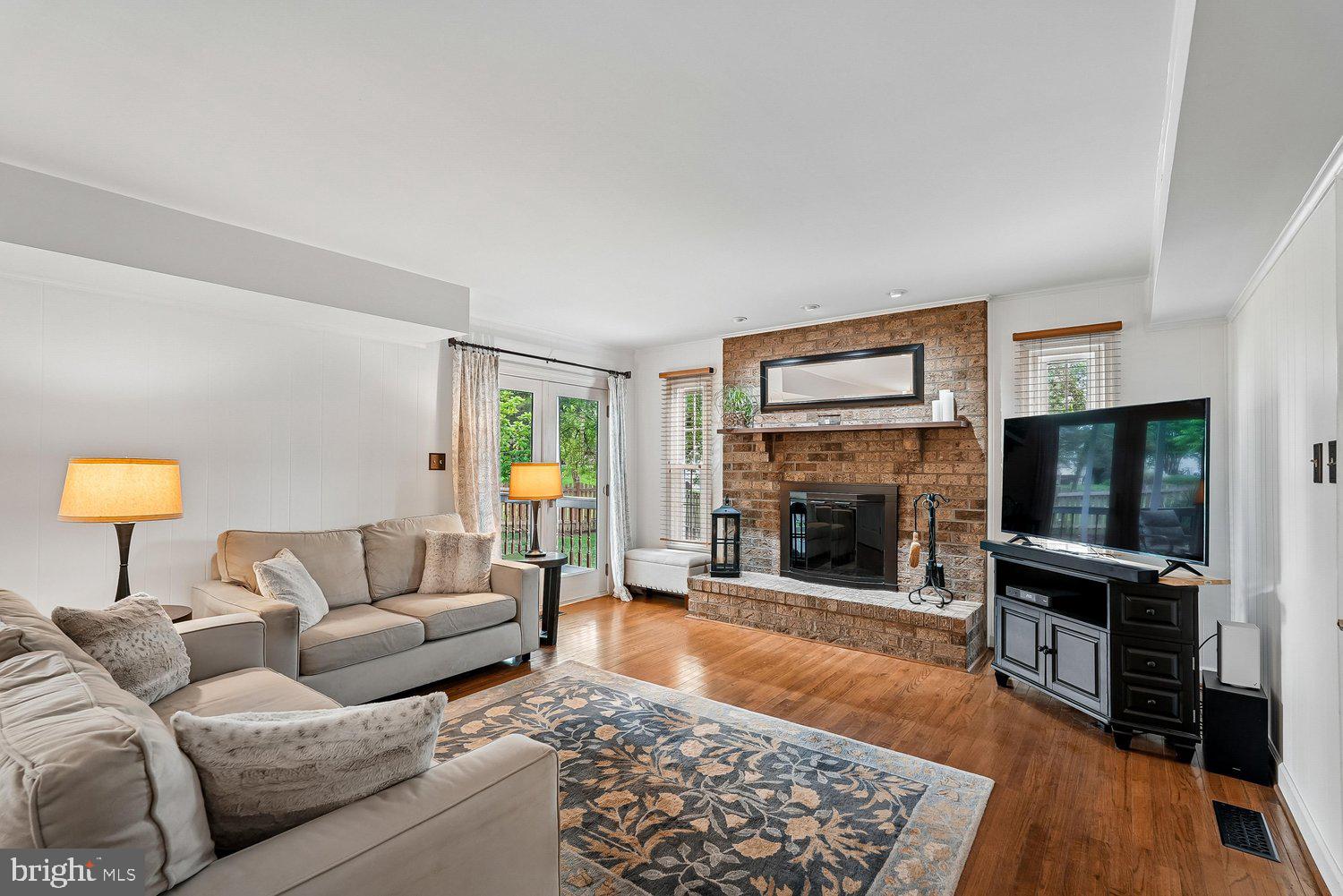 BROOKFIELD WOODS - Residential