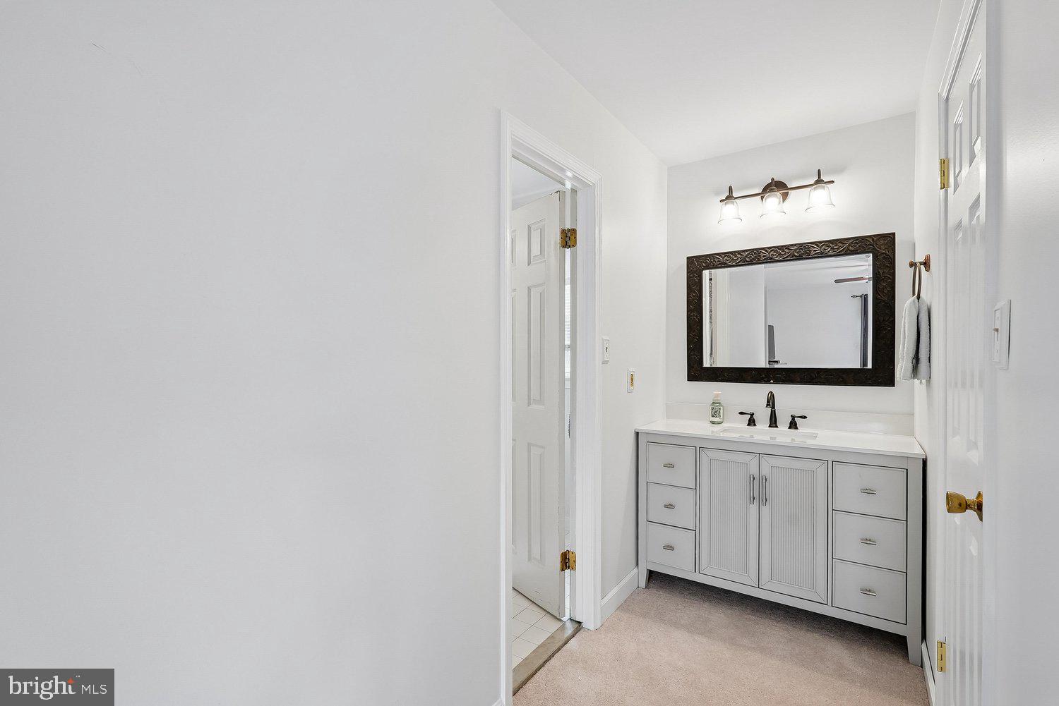 BROOKFIELD WOODS - Residential
