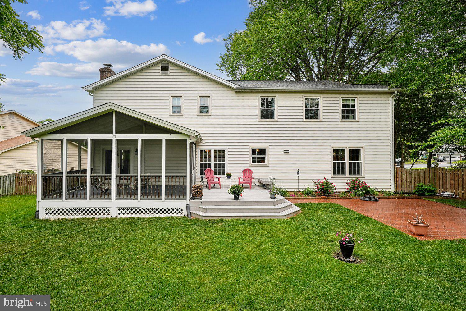 BROOKFIELD WOODS - Residential