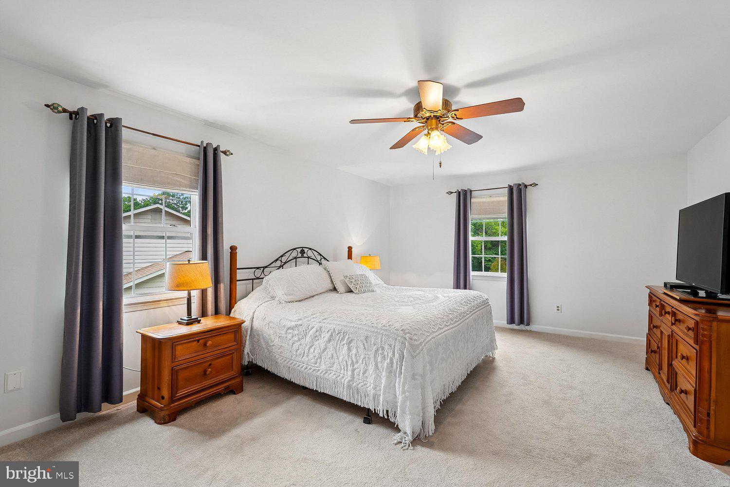 BROOKFIELD WOODS - Residential