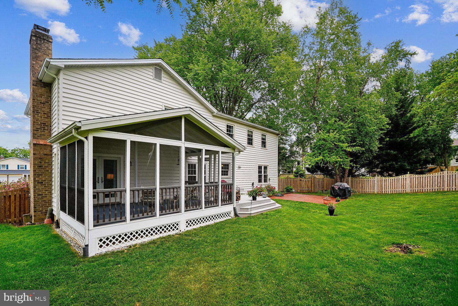 BROOKFIELD WOODS - Residential