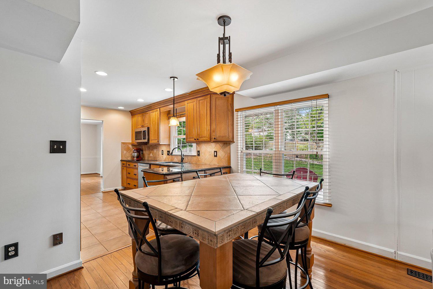 BROOKFIELD WOODS - Residential