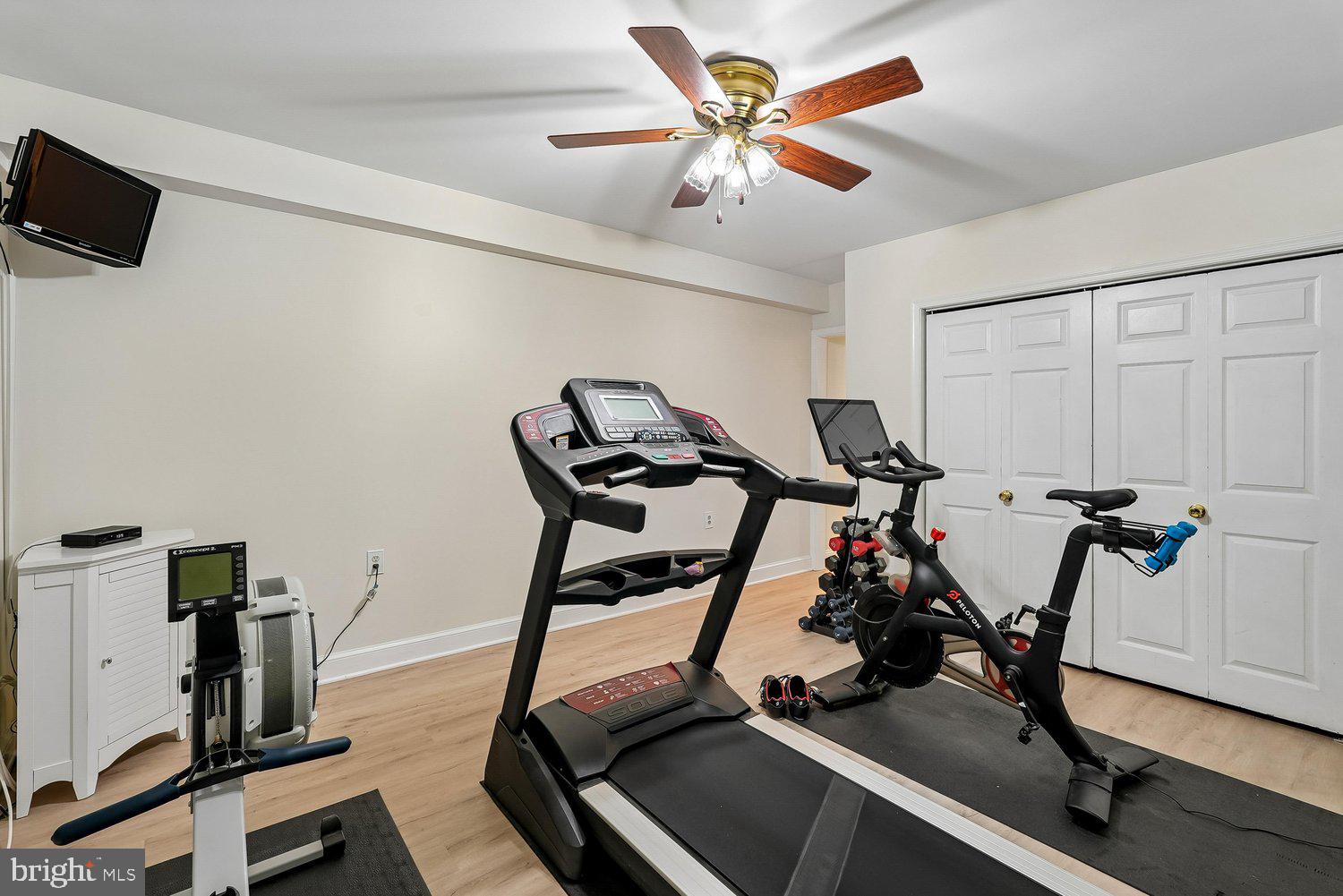 BROOKFIELD WOODS - Residential