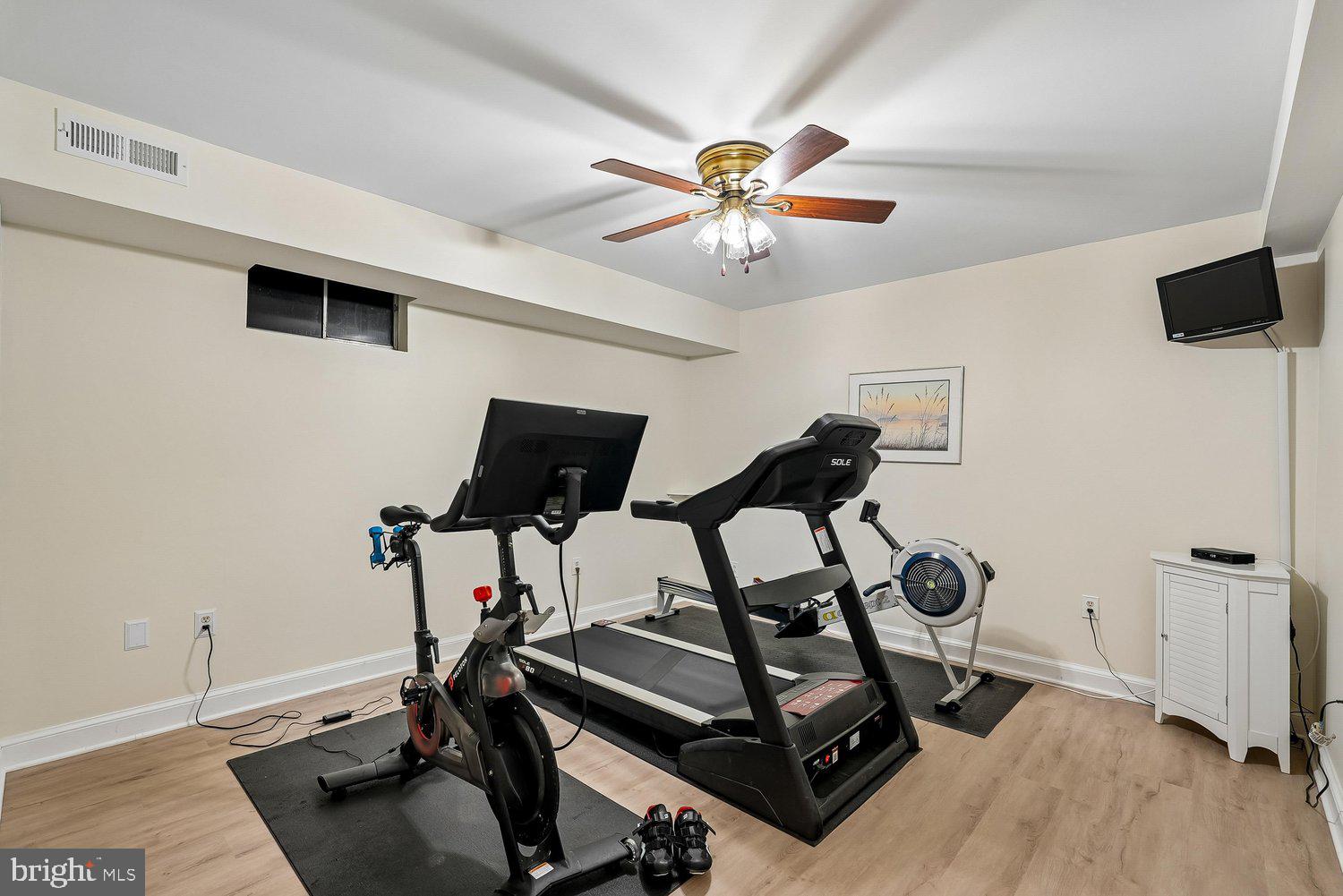 BROOKFIELD WOODS - Residential