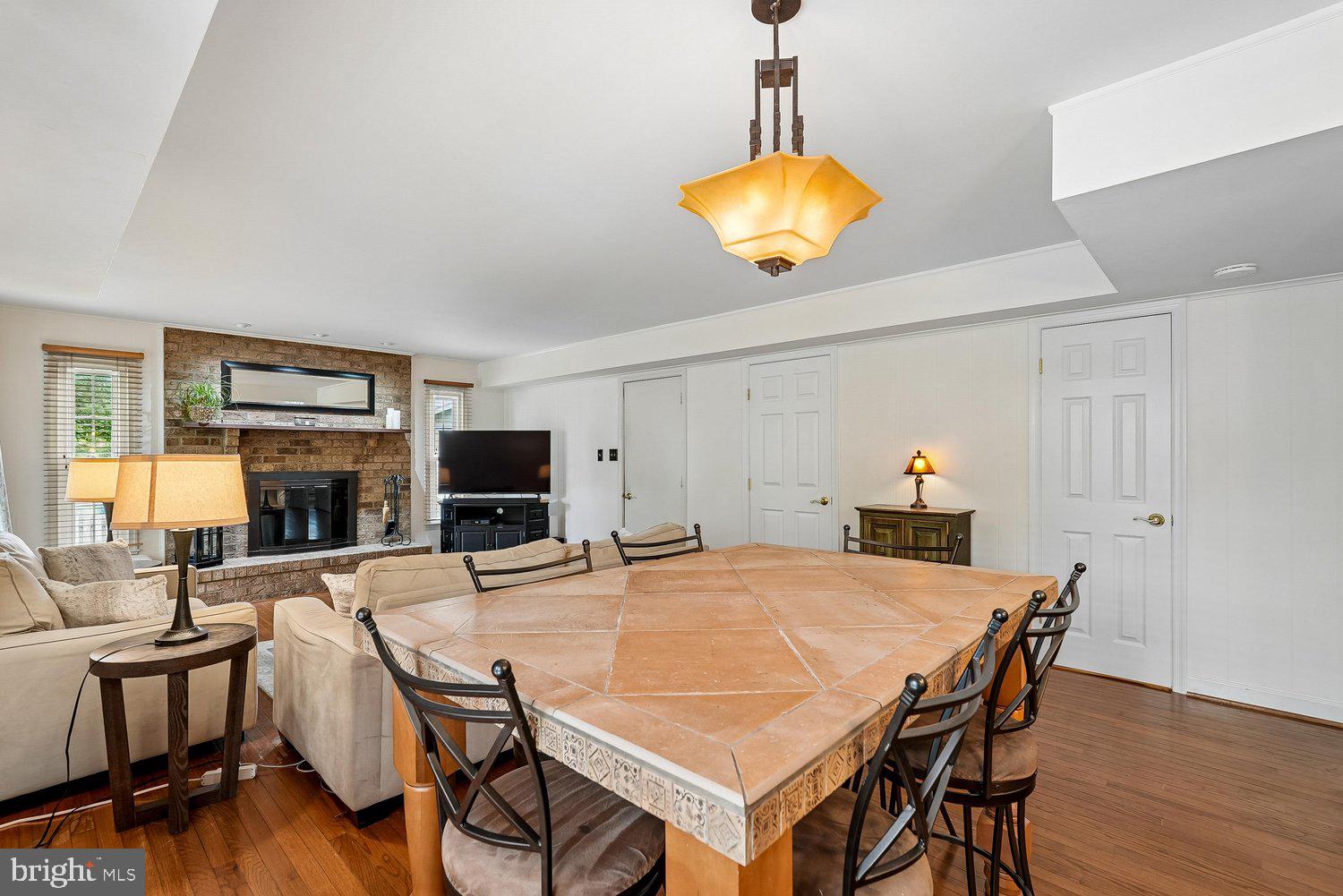 BROOKFIELD WOODS - Residential