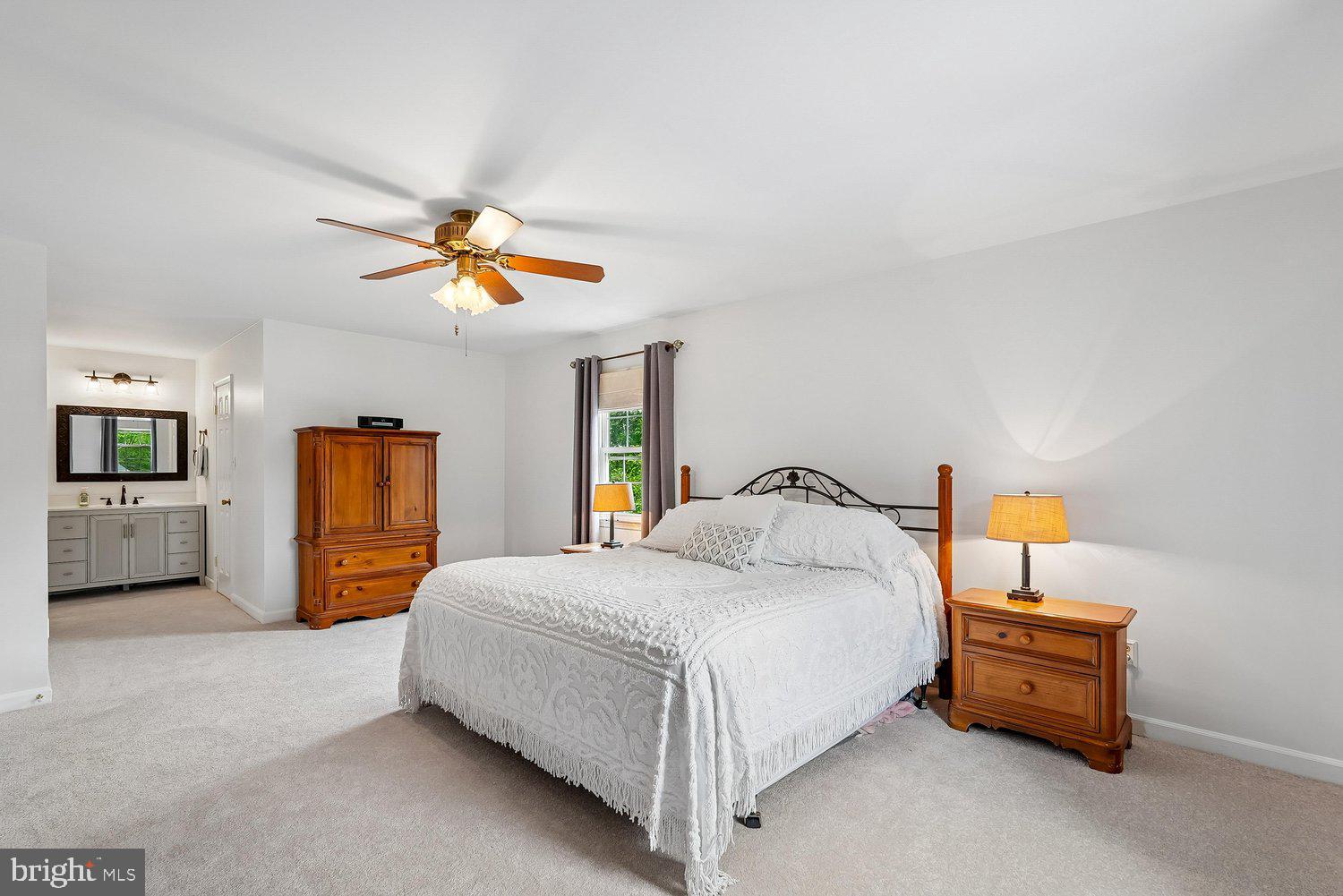 BROOKFIELD WOODS - Residential