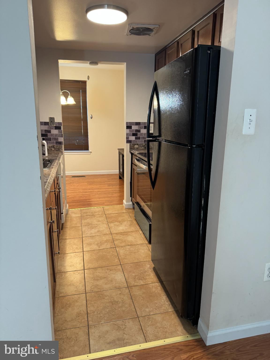 SPRING MEADOWS CONDO - Residential