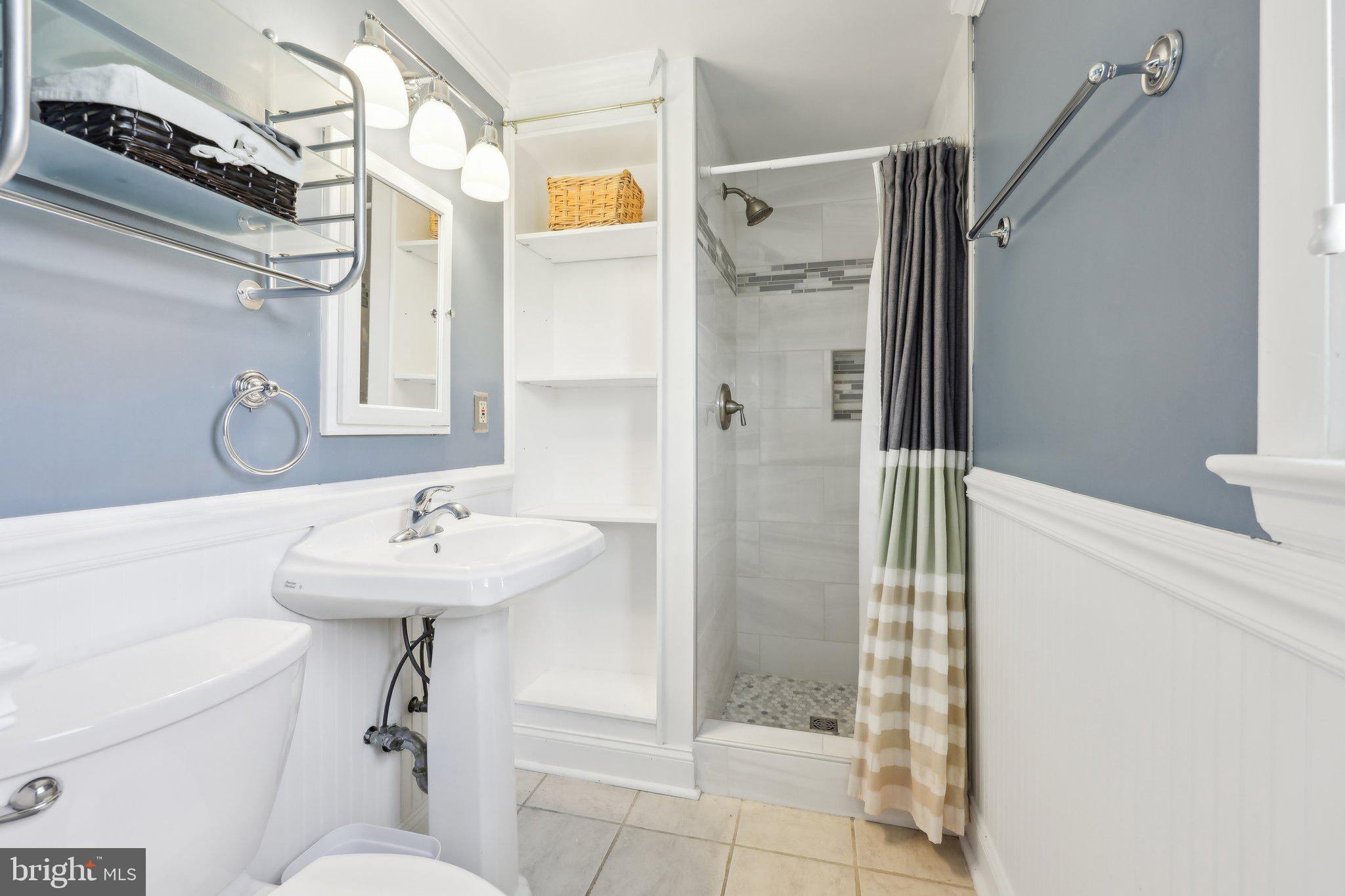 SOMERSET AT BELAIR - Residential