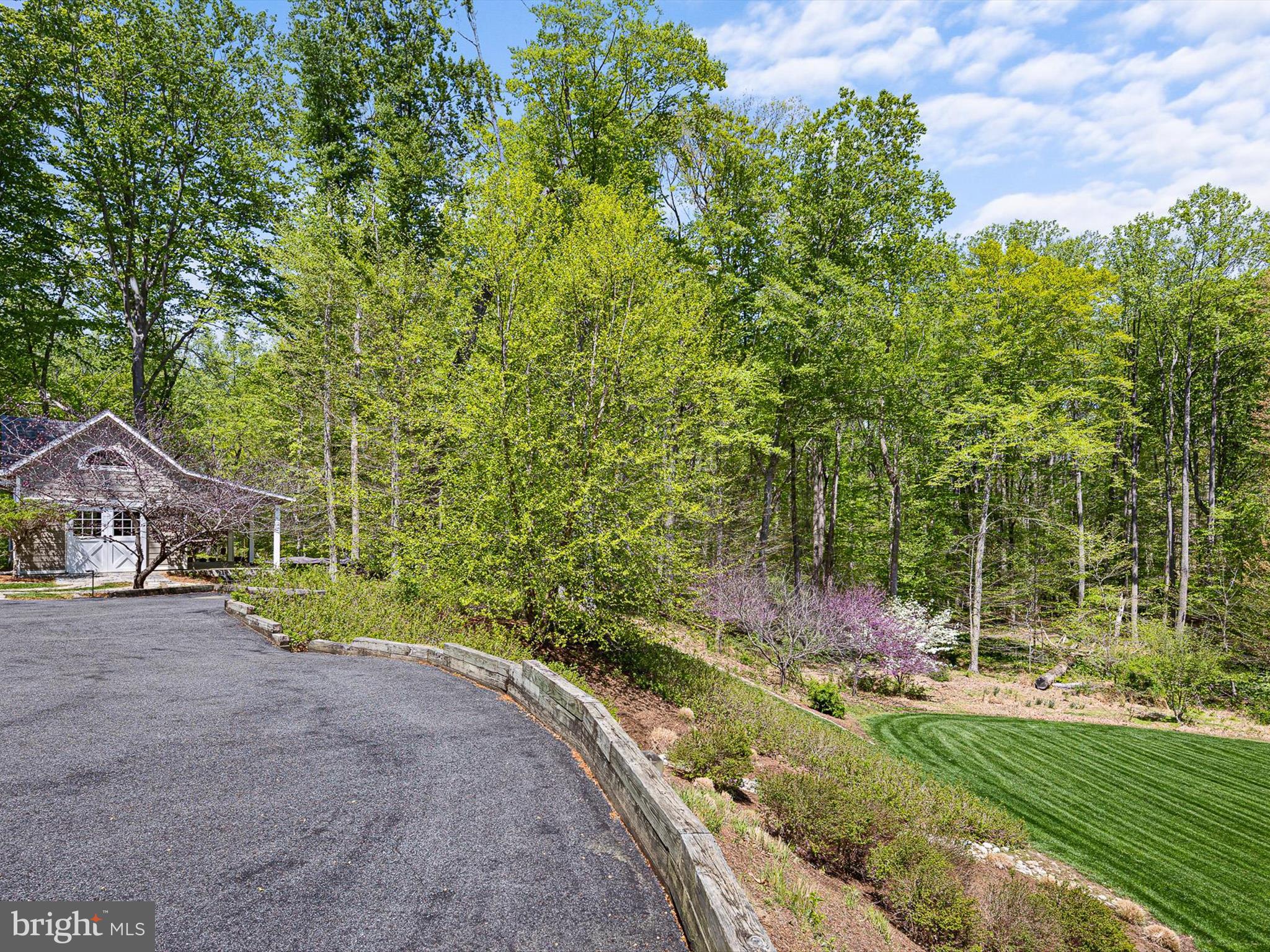 FAIR HILL - Residential