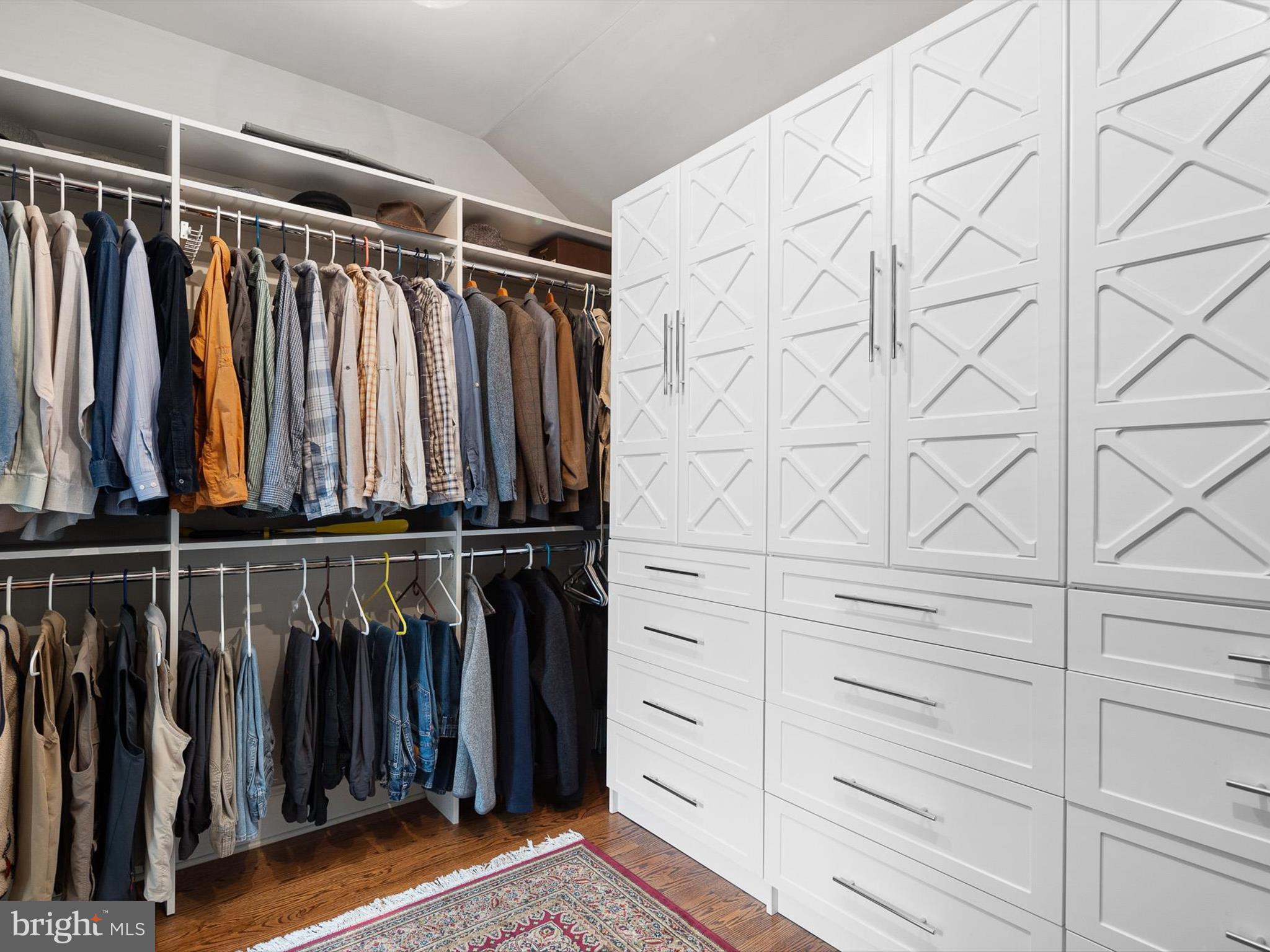 FAIR HILL - Residential