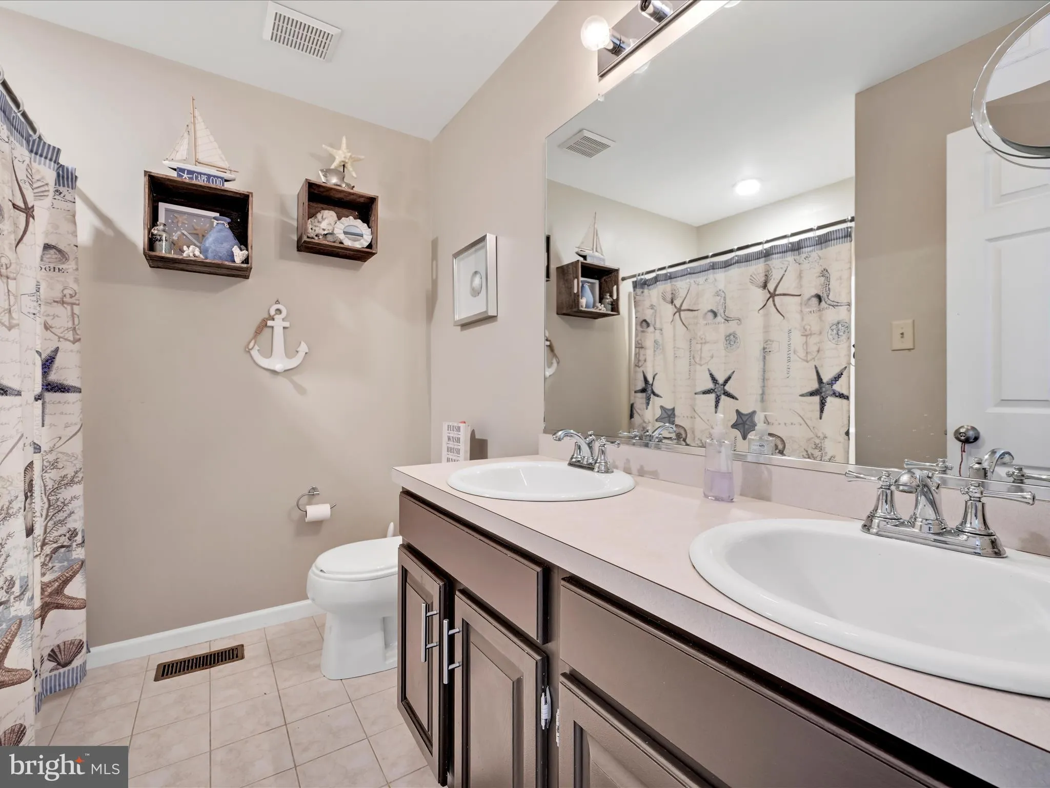 Gilbertsville, Pennsylvania 19525, United States, 4 Bedrooms Bedrooms, ,3 BathroomsBathrooms,Residential,Coming Soon,198969