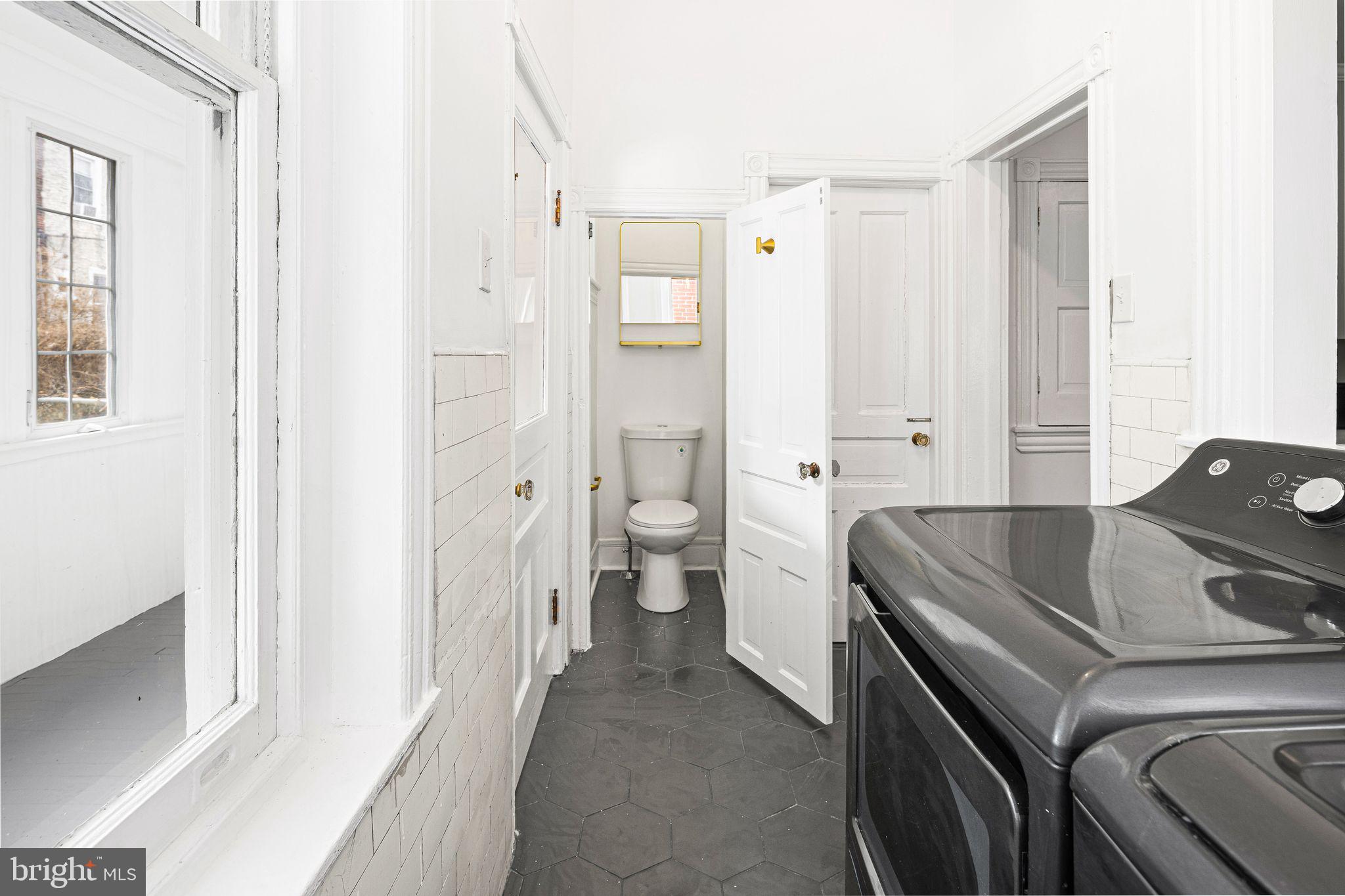 GERMANTOWN - Residential