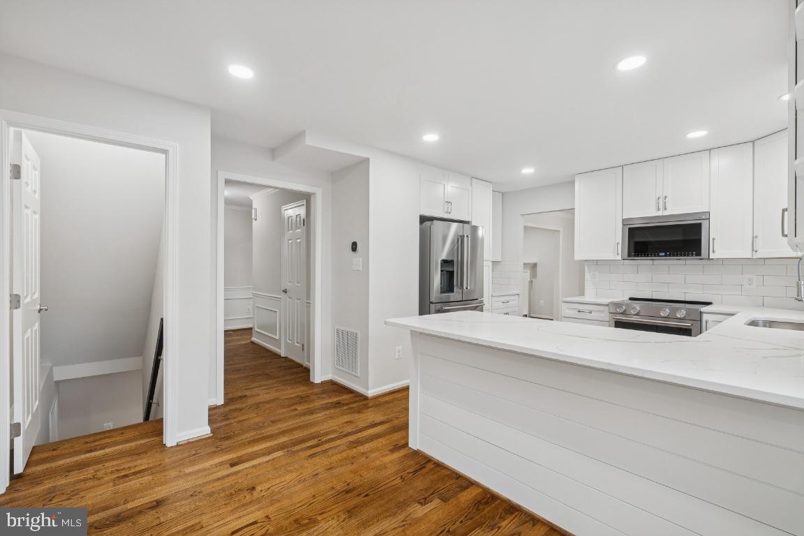 FRANKLIN FARM - Residential