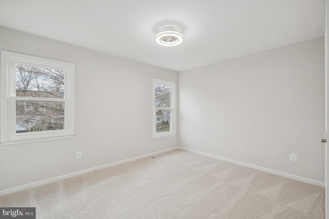 FRANKLIN FARM - Residential