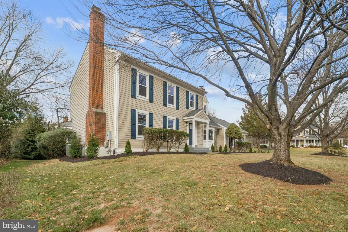 13143 FERN HOLLOW COURT