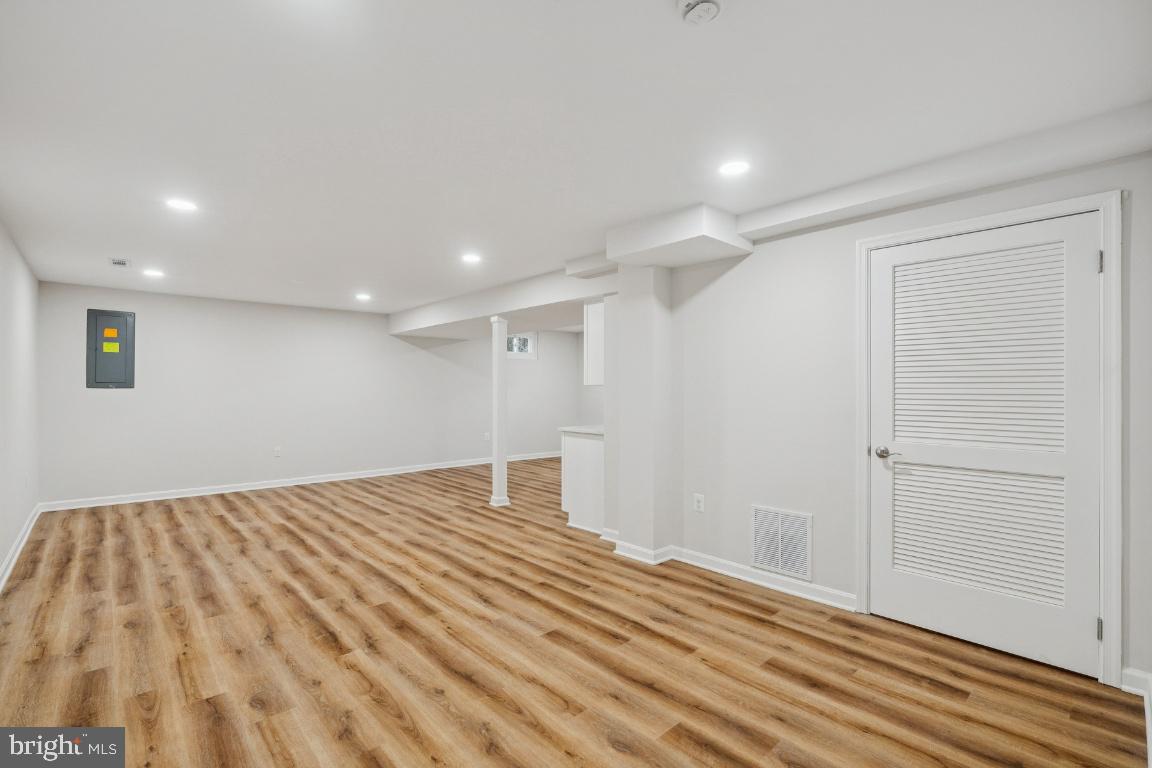 FRANKLIN FARM - Residential