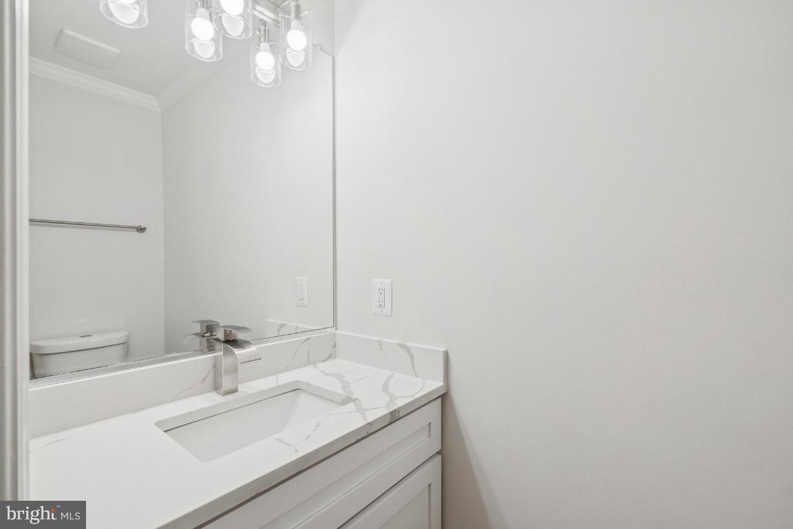 FRANKLIN FARM - Residential