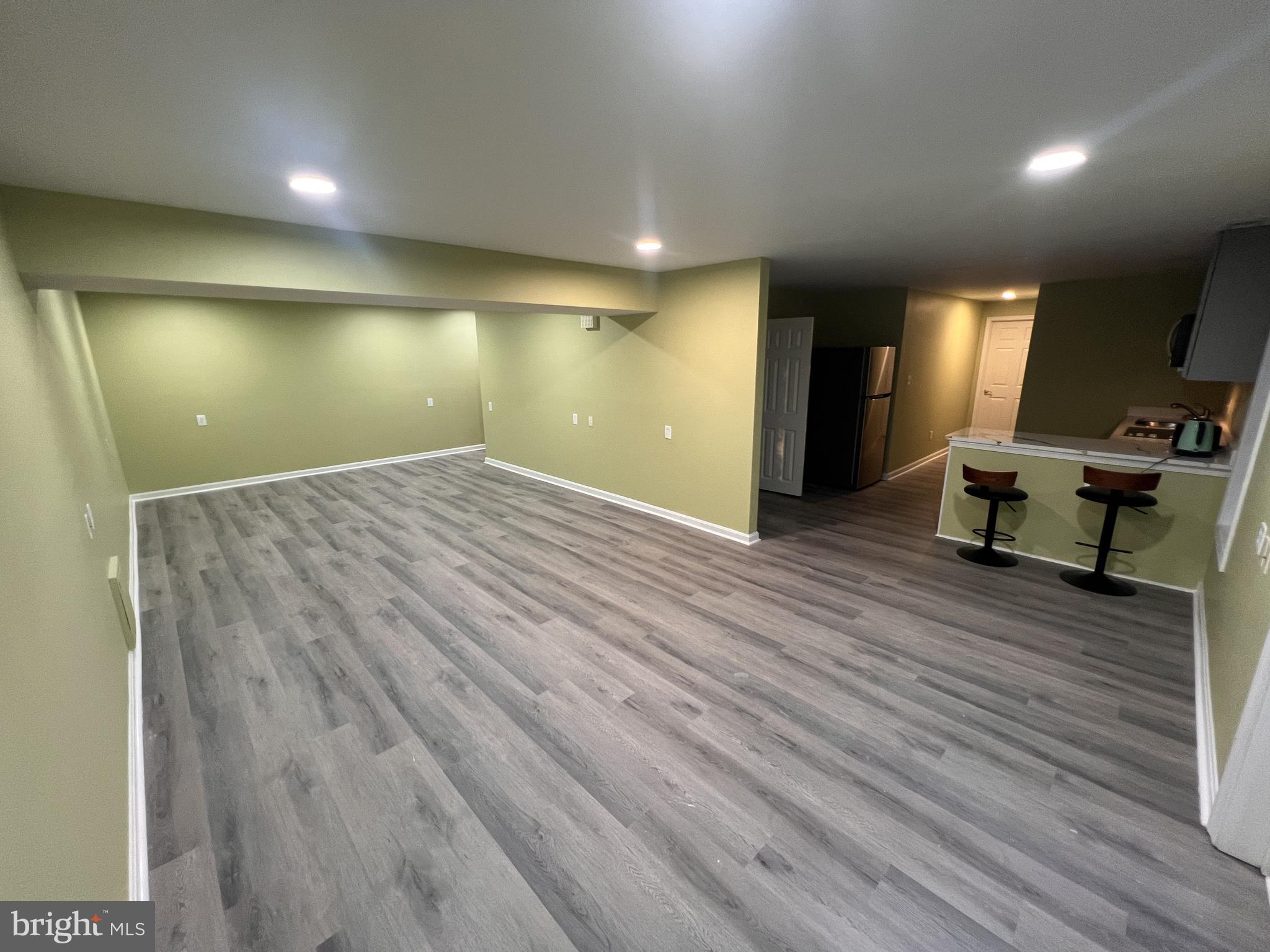 VALLEY VUE - Residential Lease