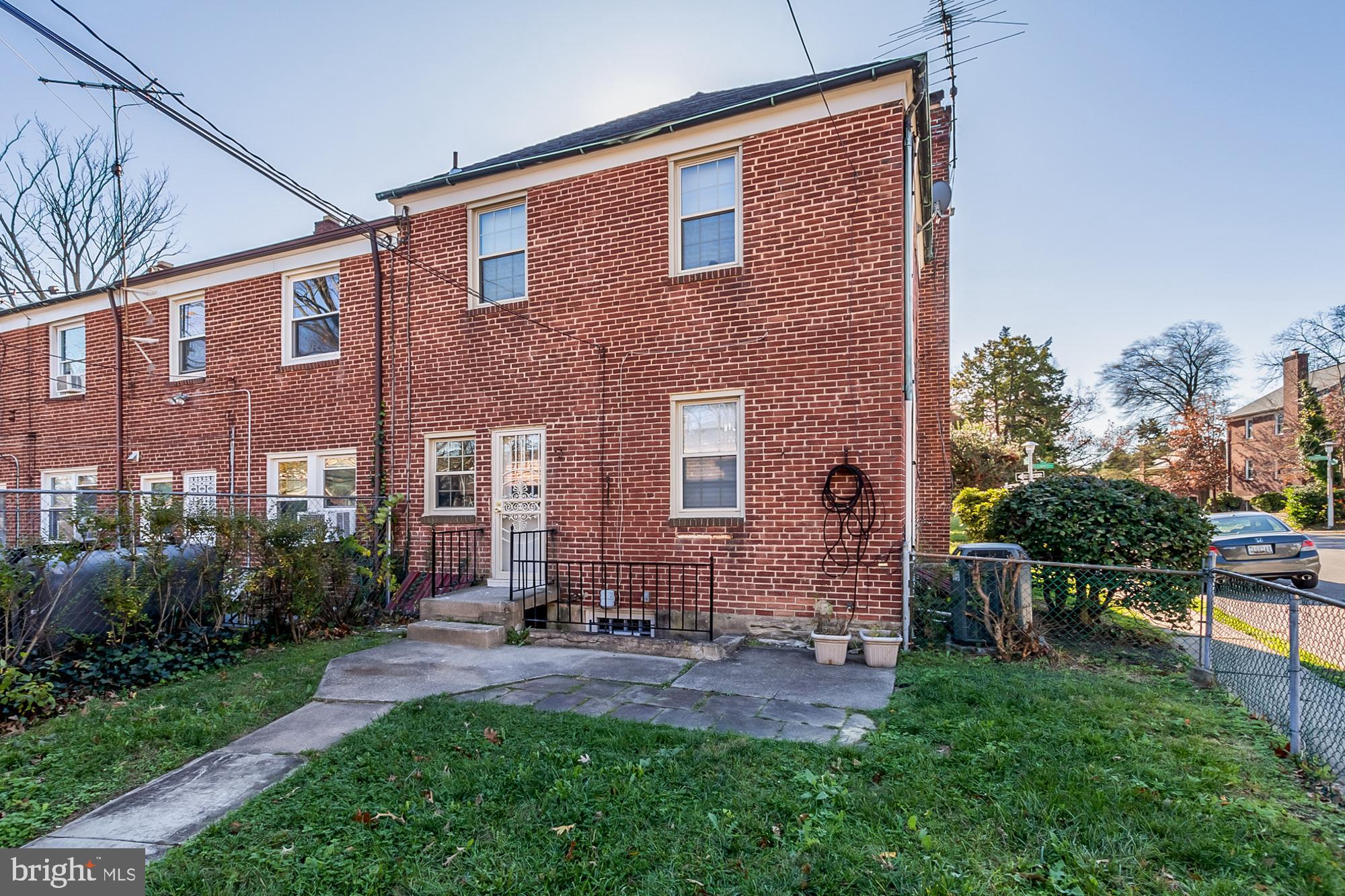 NORTHWOOD - Residential