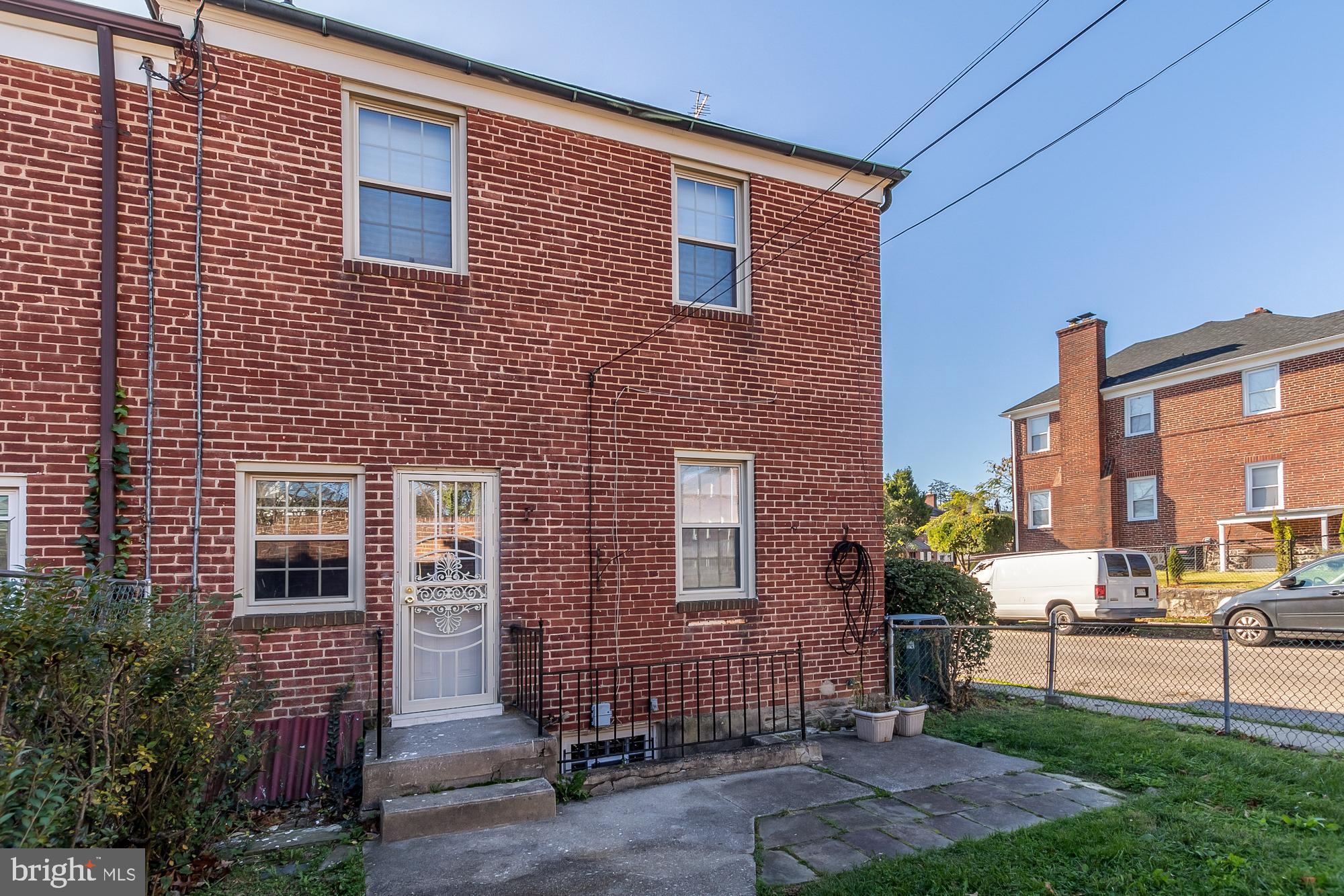 NORTHWOOD - Residential