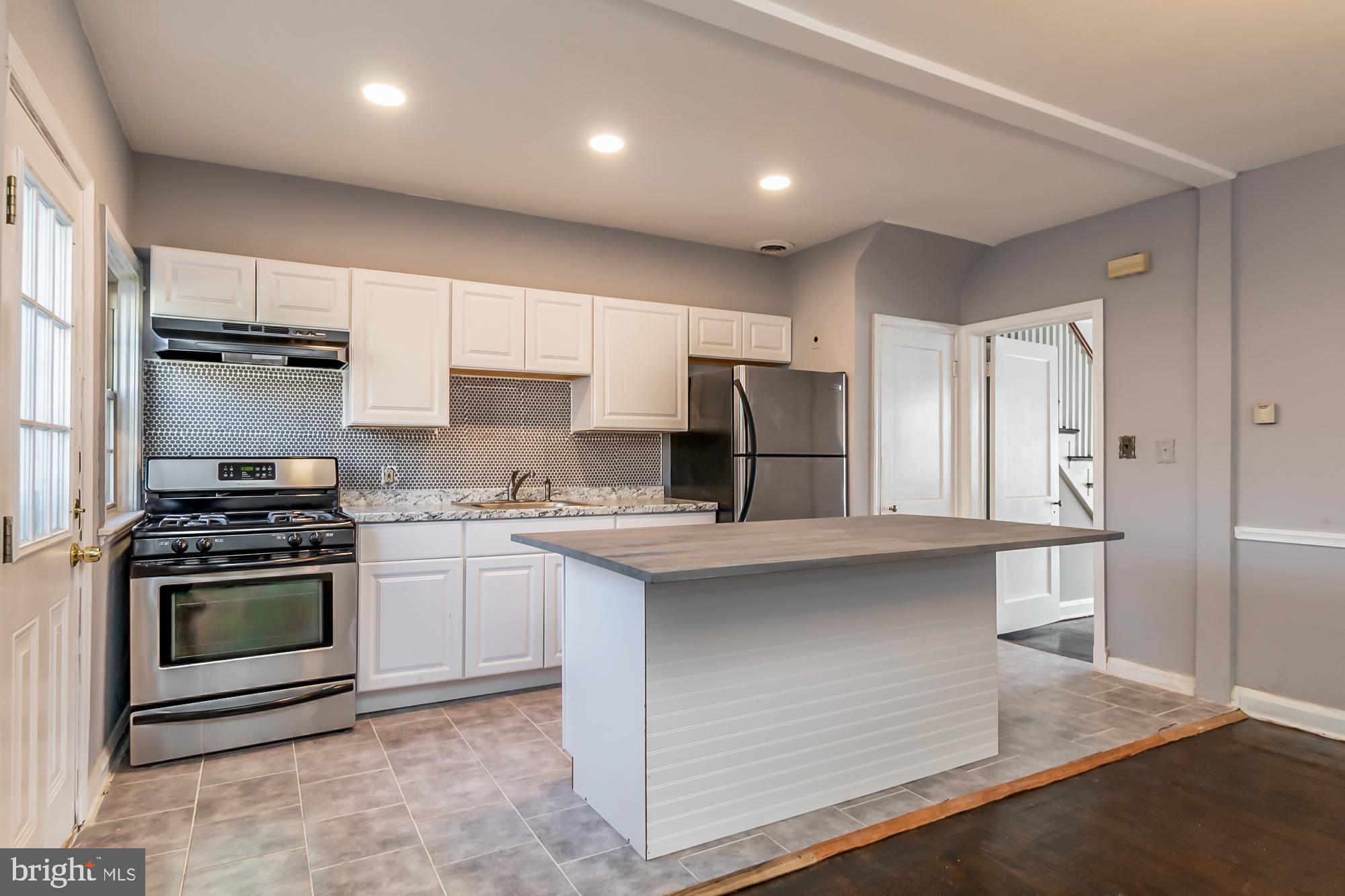 NORTHWOOD - Residential