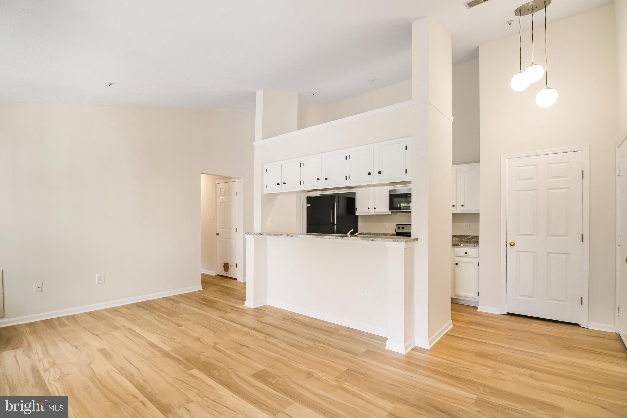 DORADO HILLS - Residential