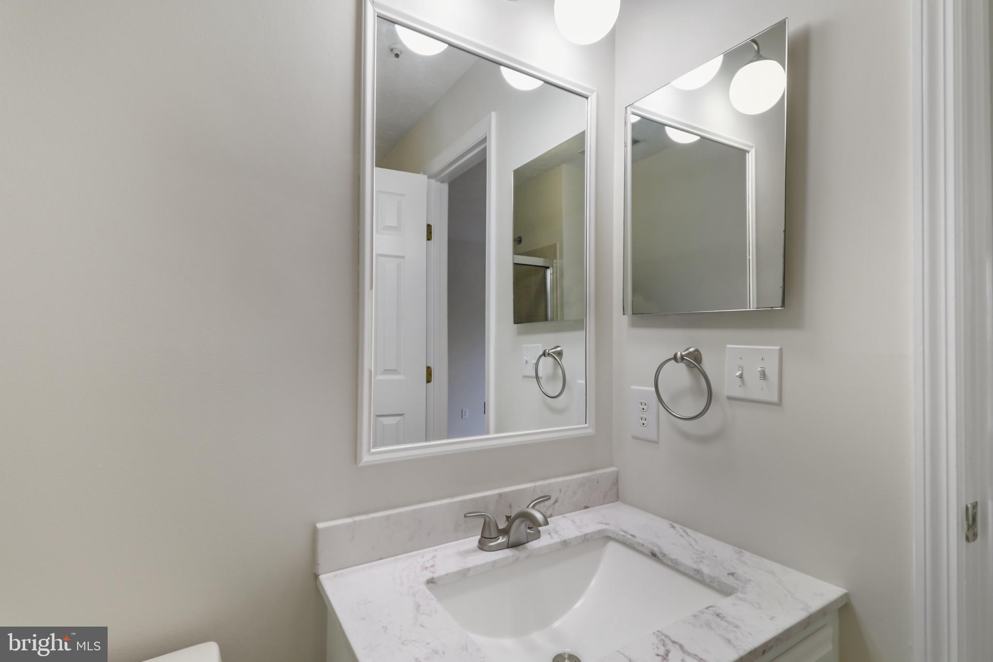 DORADO HILLS - Residential