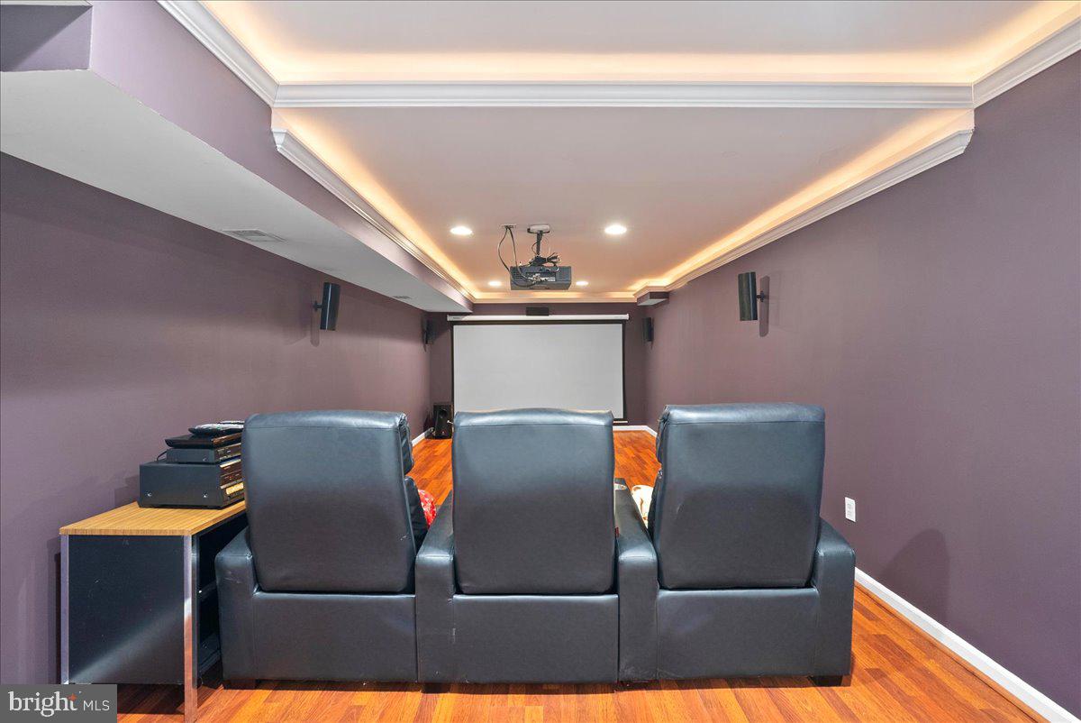 MEADOW HALL - Residential Lease