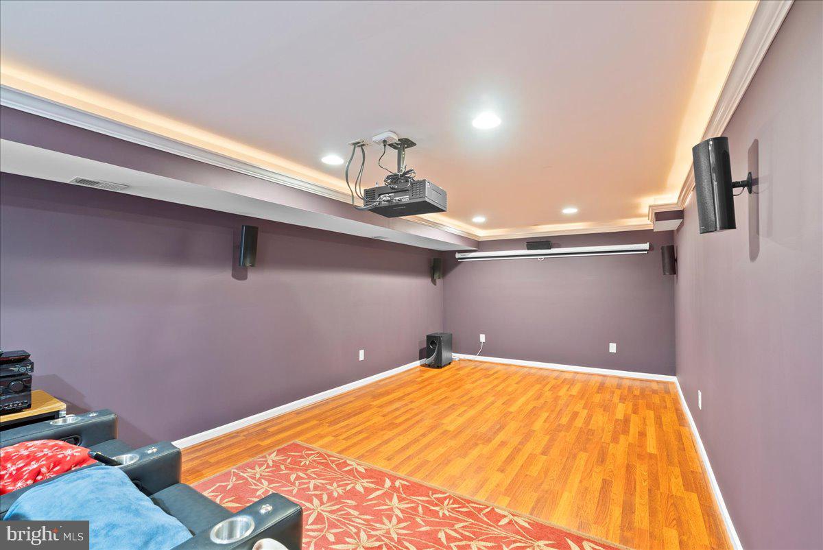 MEADOW HALL - Residential Lease