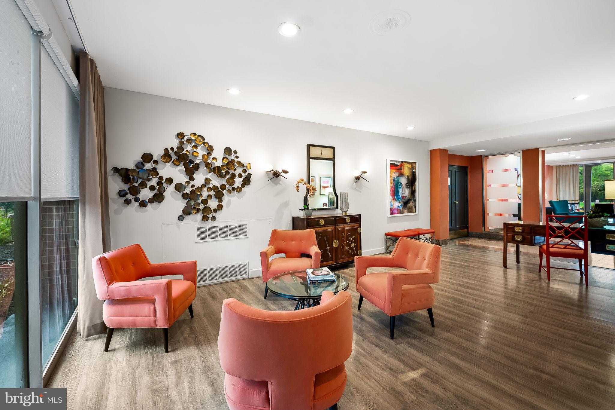 PIKESVILLE - Residential