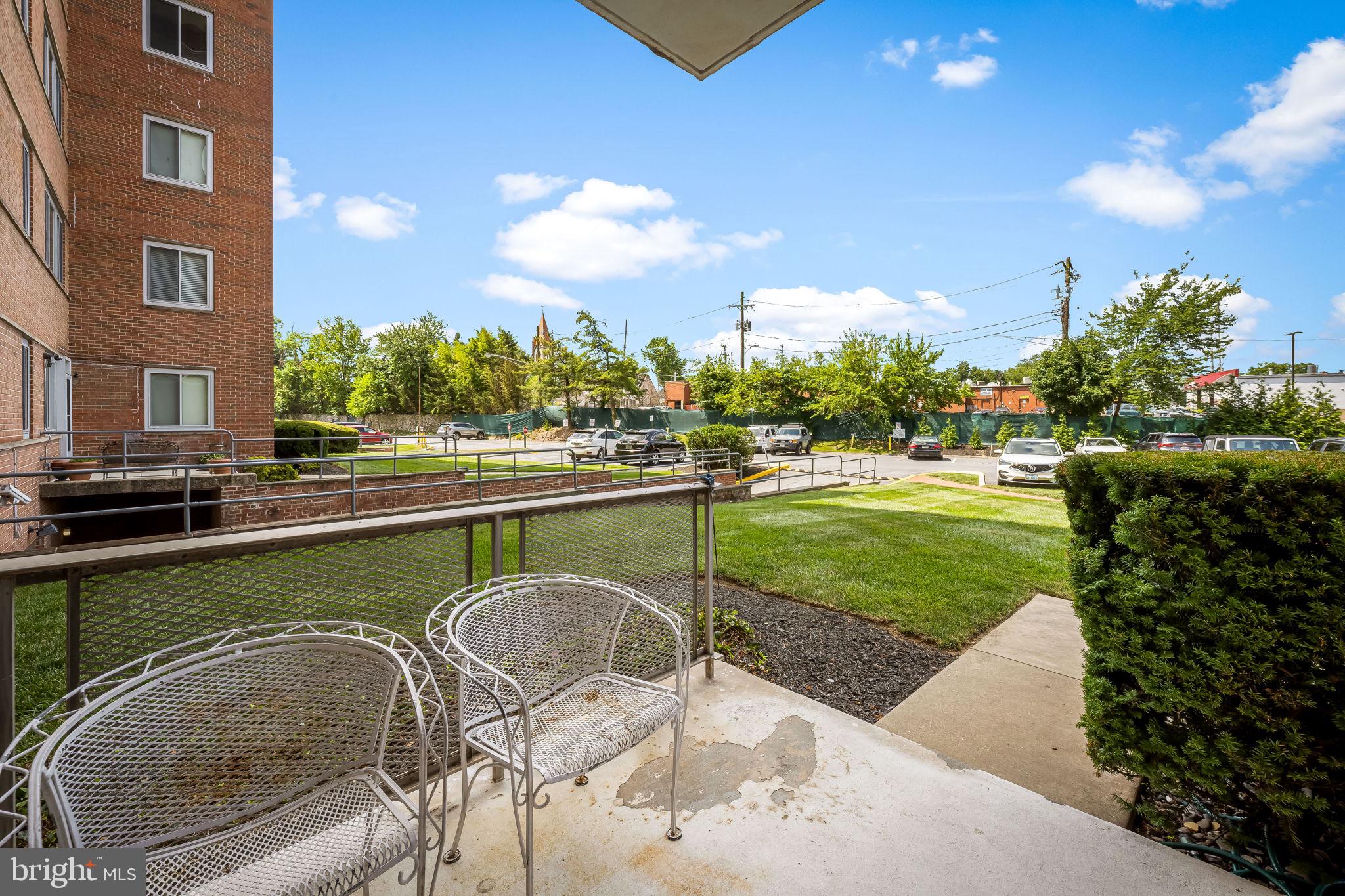 PIKESVILLE - Residential