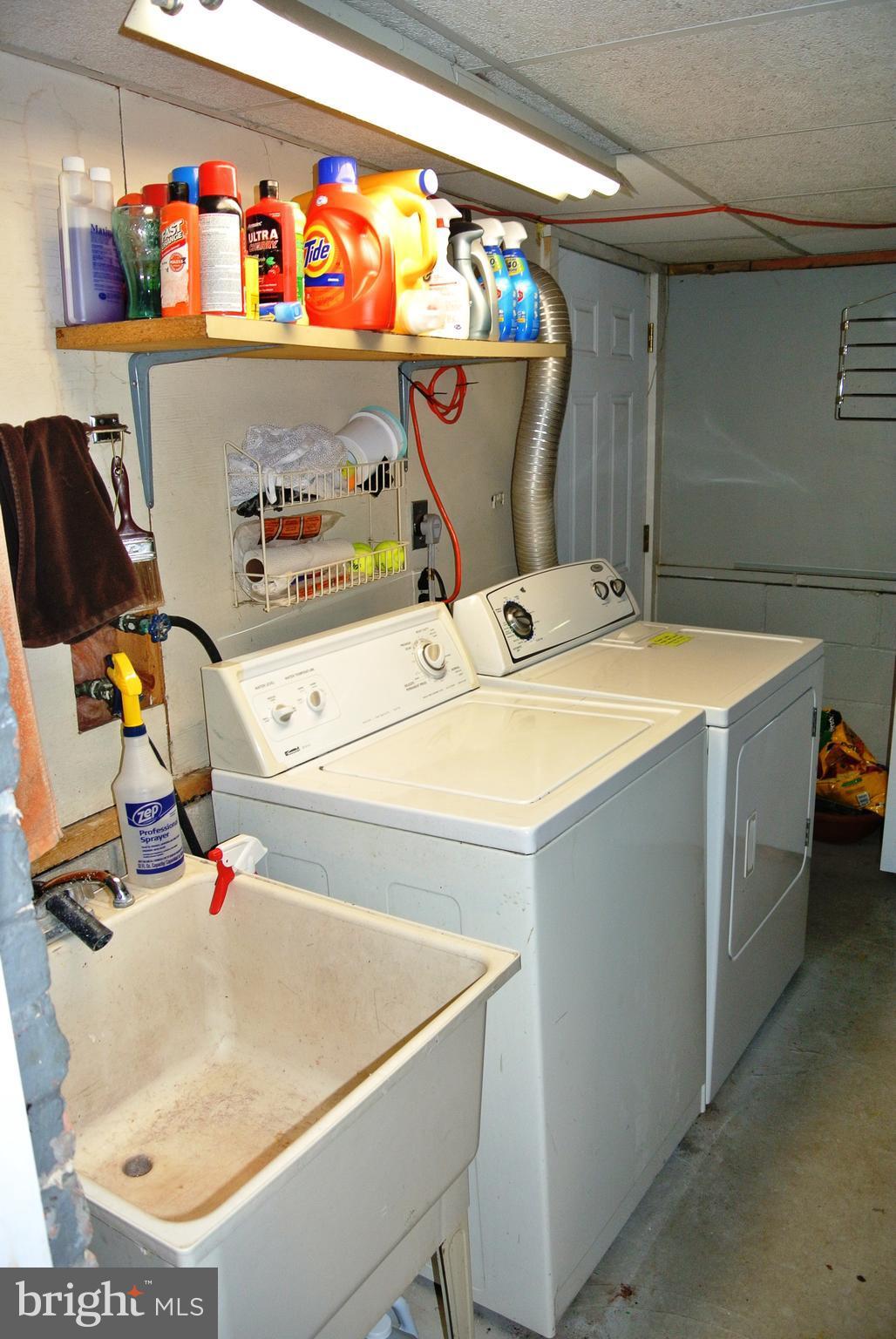 CHARLES VILLAGE - Residential