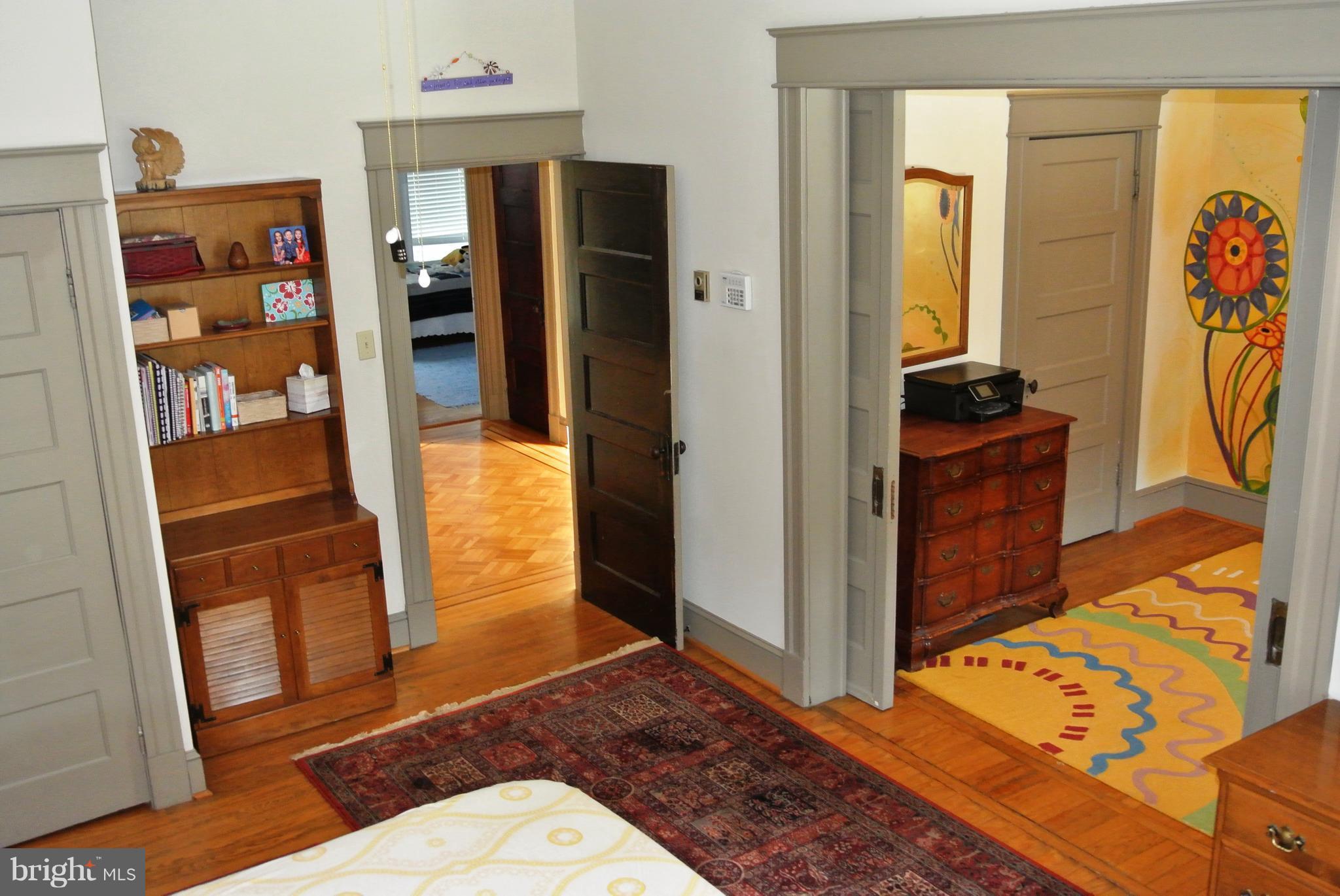 CHARLES VILLAGE - Residential