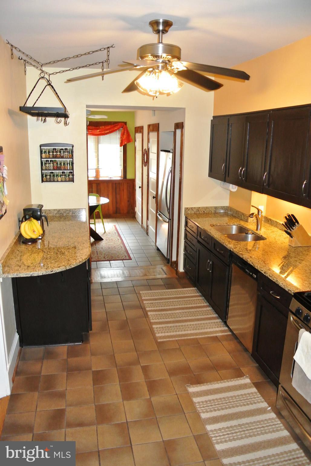 CHARLES VILLAGE - Residential