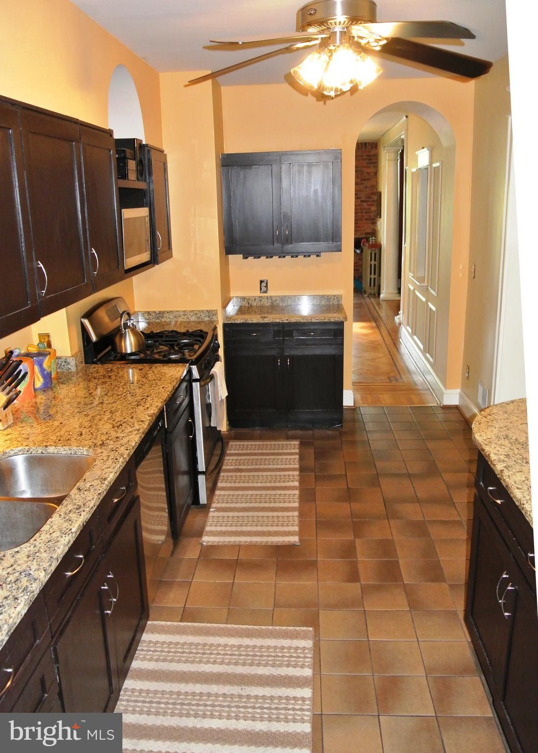 CHARLES VILLAGE - Residential