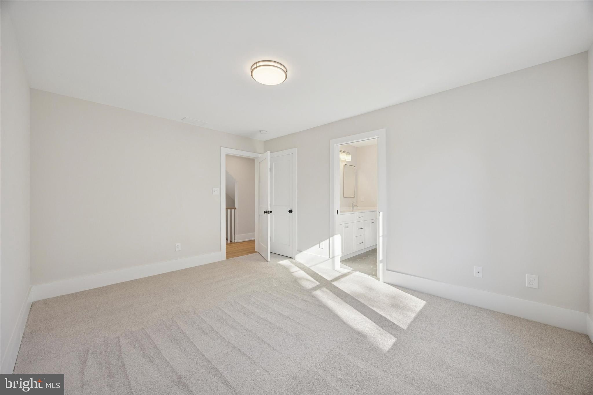 NARBERTH - Residential