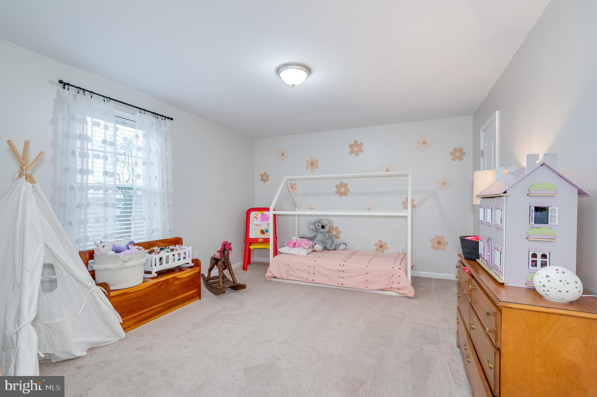 RED HILL - Residential