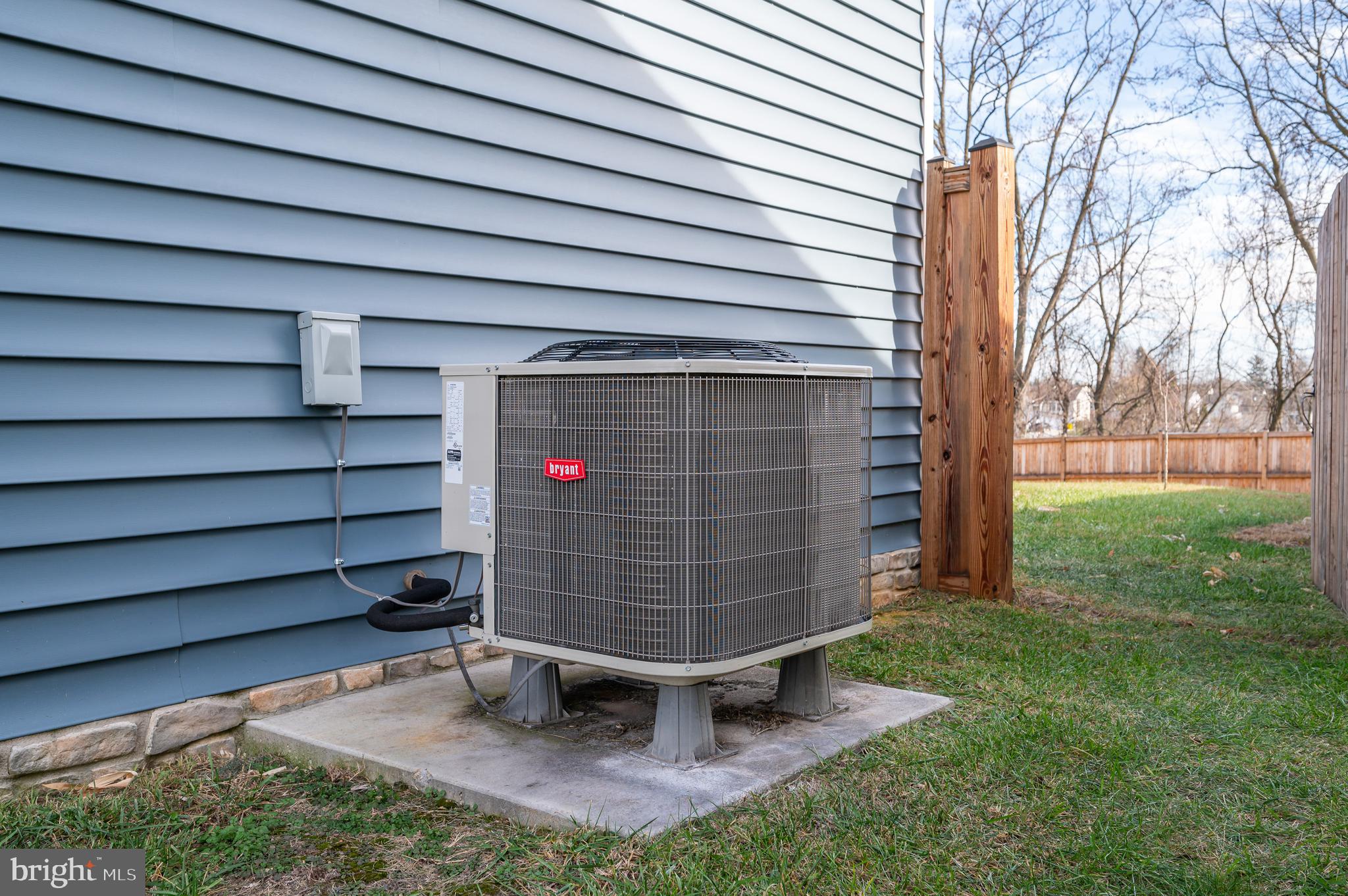 RED HILL - Residential